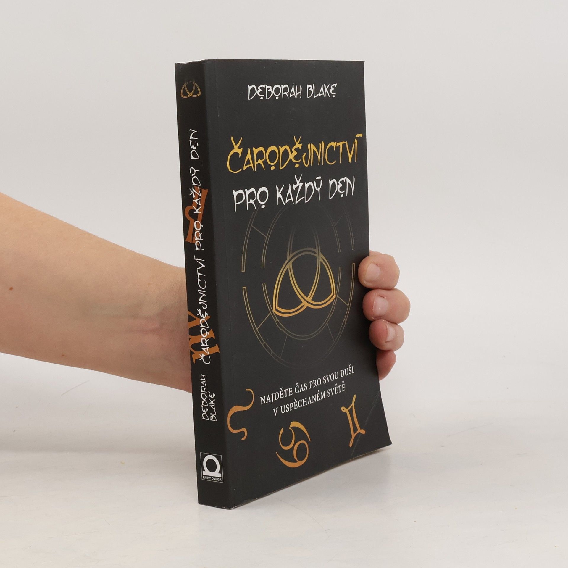 Deborah Blake Čarodějnictví pro každý den