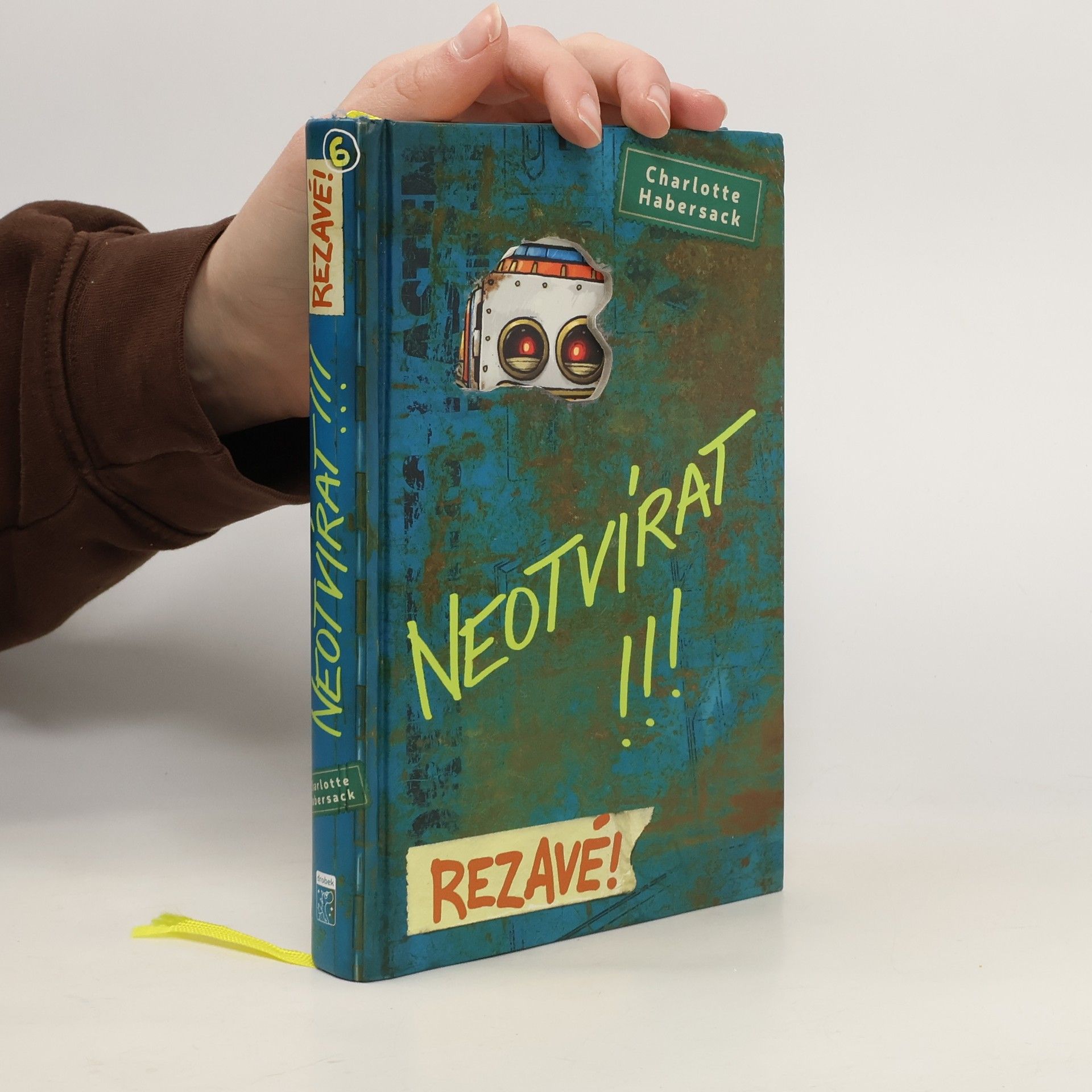 Neotvírat!!!. Rezavé!