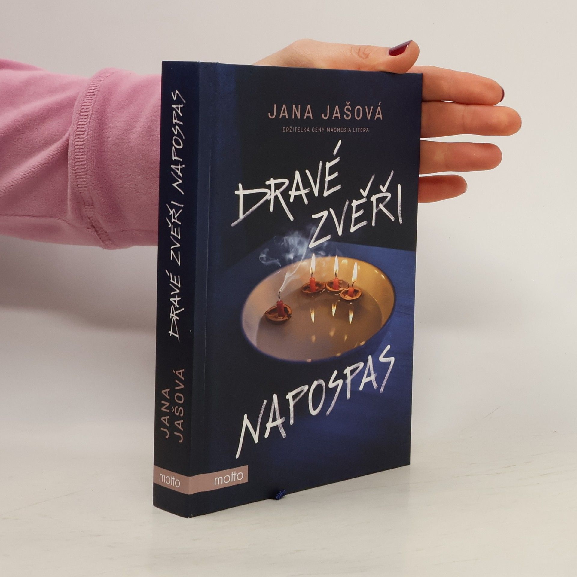 Jana Jašová Dravé zvěři napospas