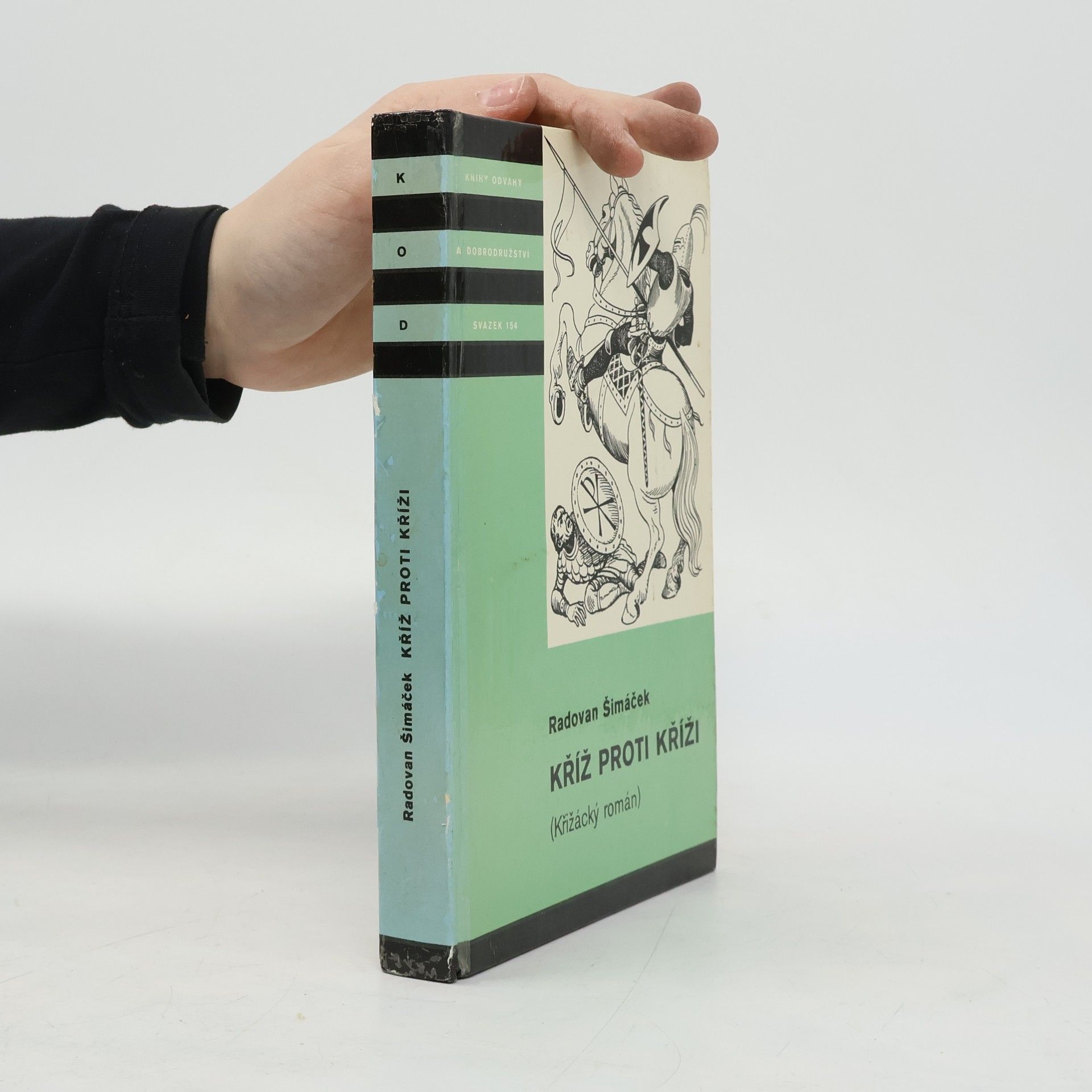 Kříž proti kříži