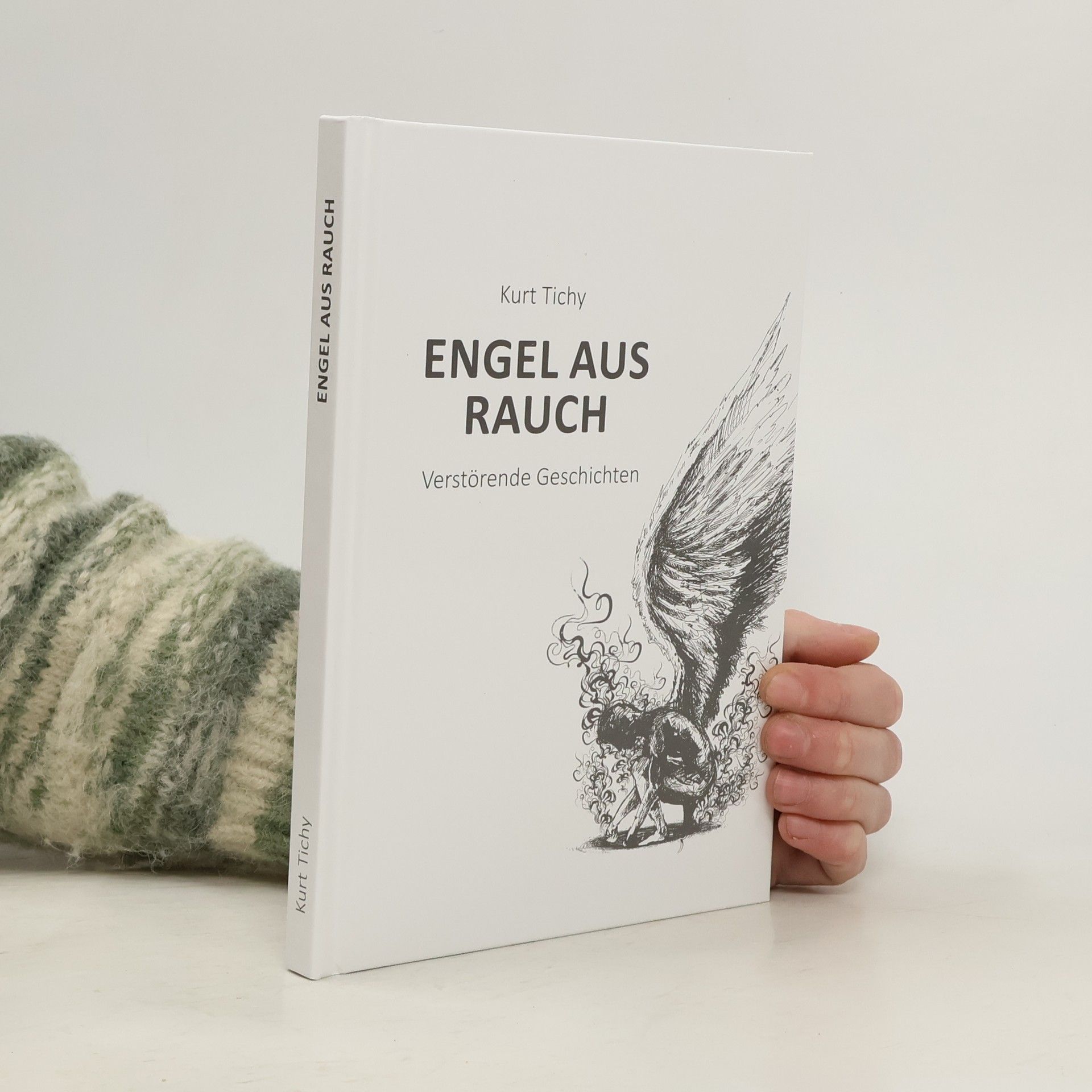 Kurt Tichy Engel aus Rauch