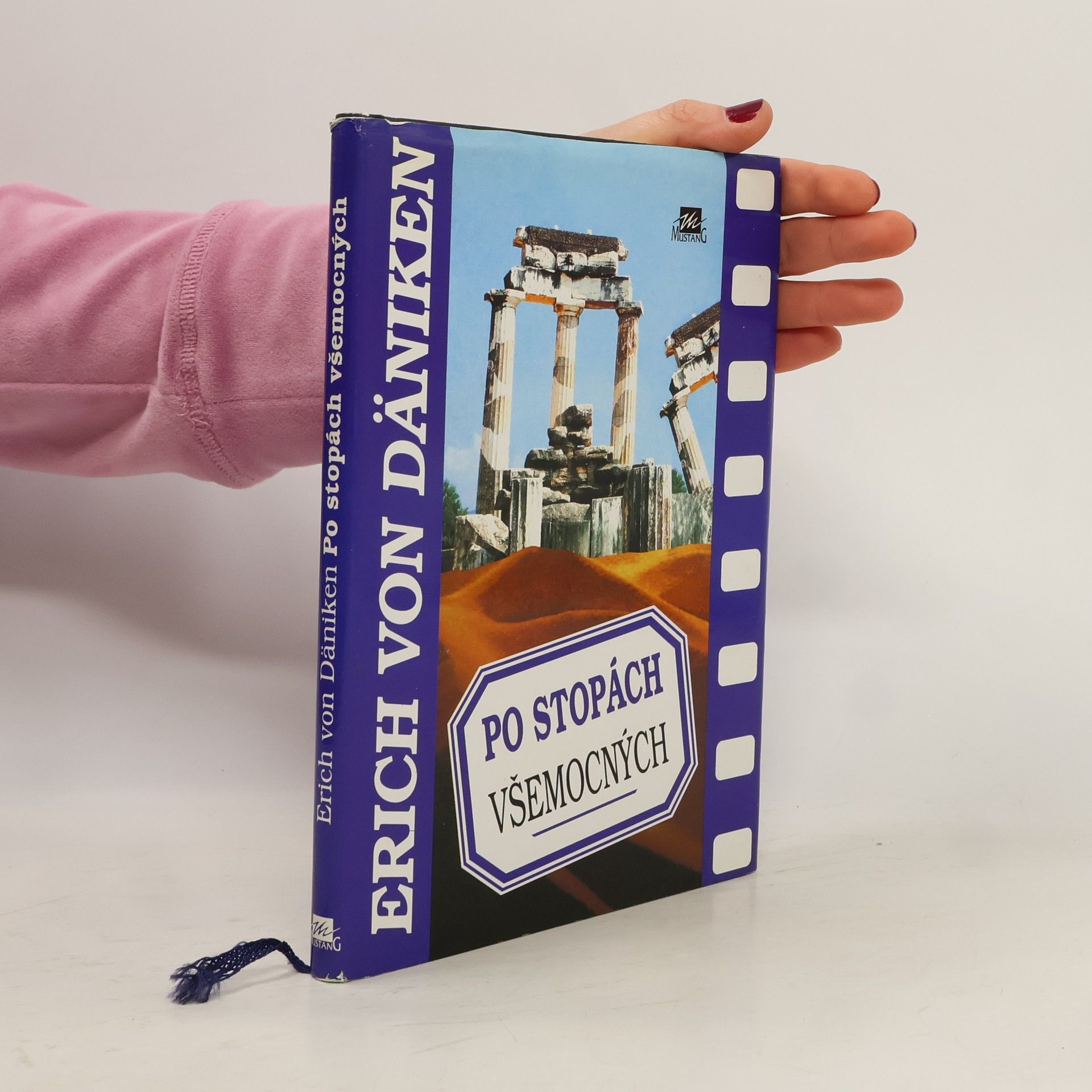 Erich von Däniken Po stopách všemocných