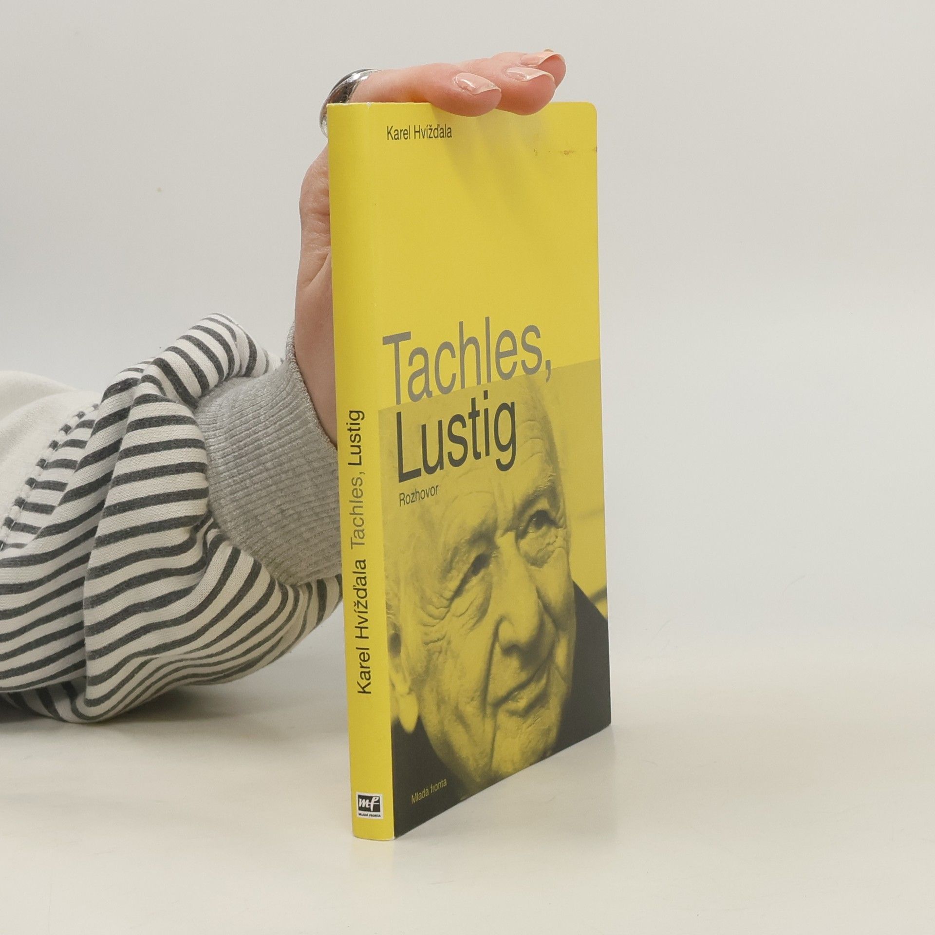 Tachles, Lustig. Rozhovor s Arnoštem Lustigem jsme vedli od dubna do začátku srpna 2010 v Praze-Nuslích v restauraci hotelu Union