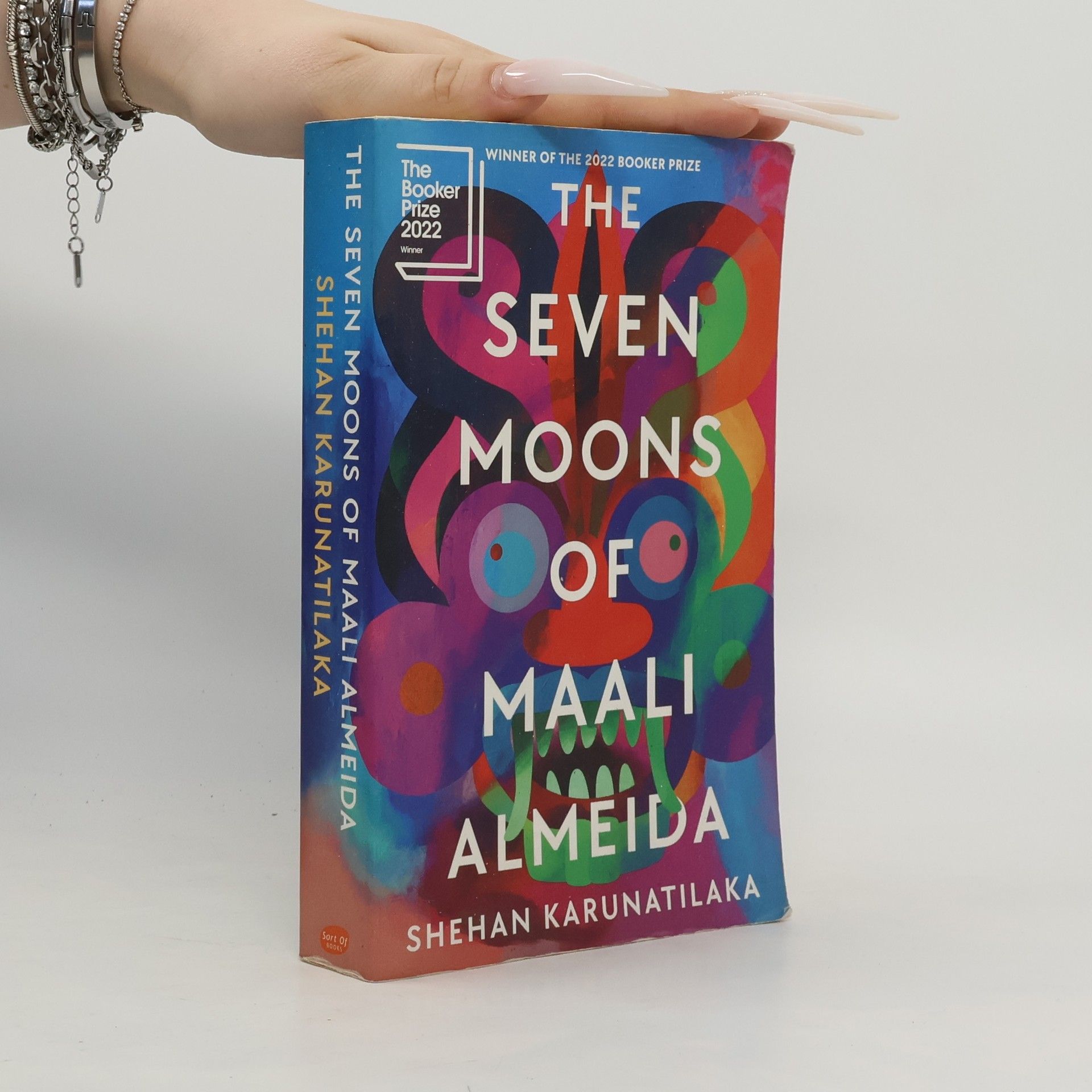 Shehan Karunatilaka The Seven Moons of Maali Almeida