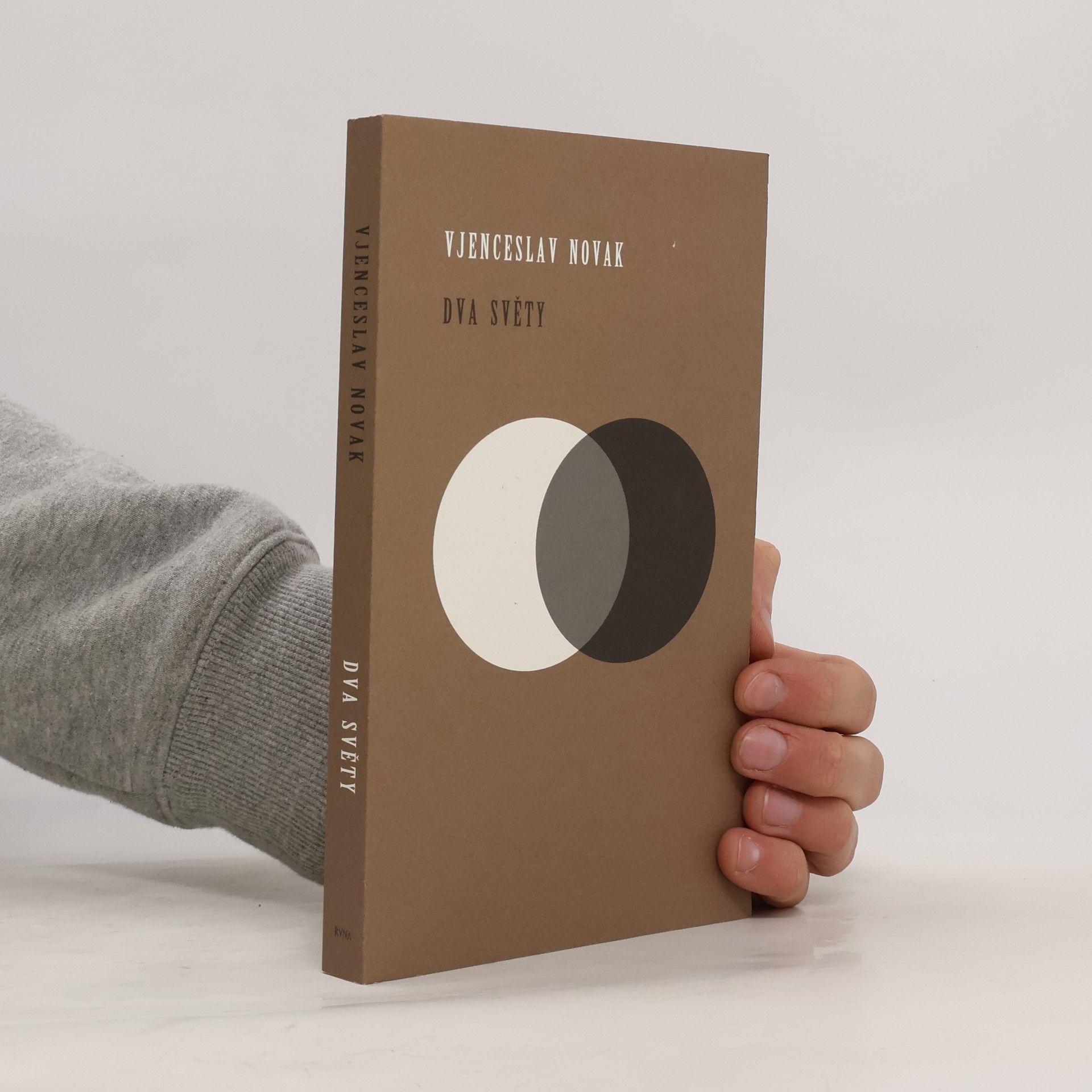 Vjenceslav Novak Dva světy