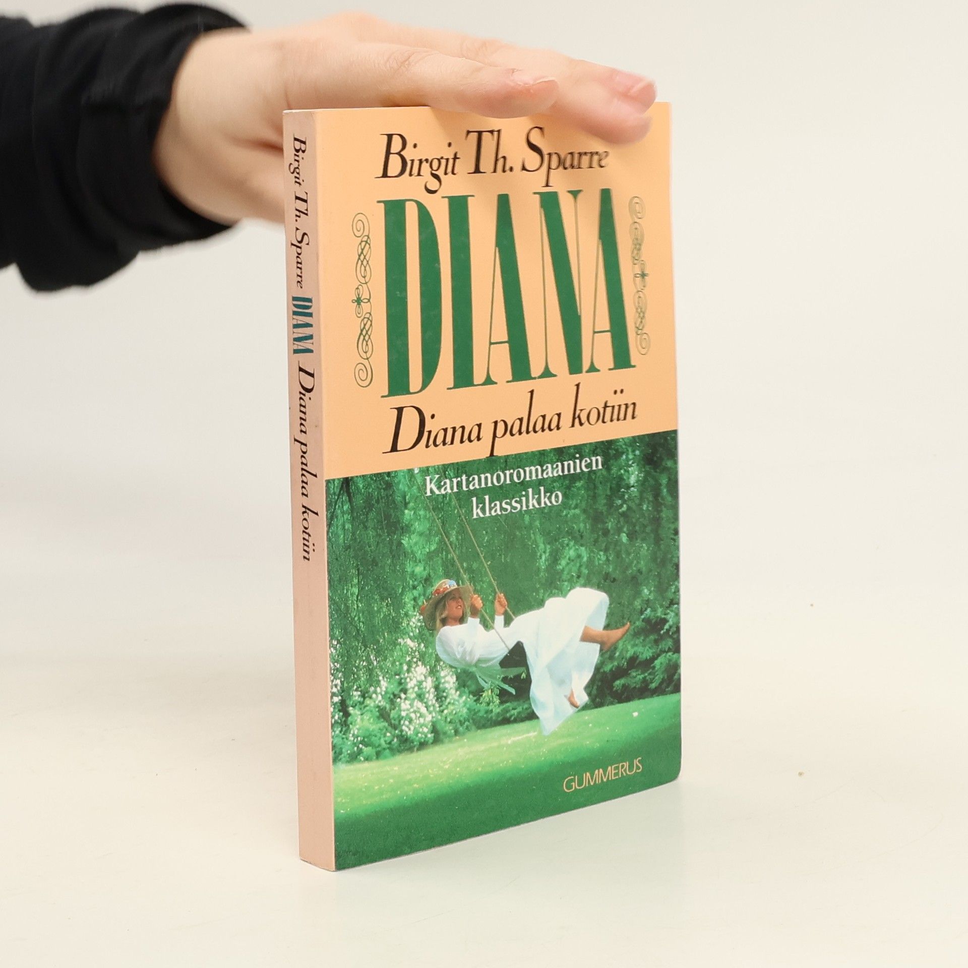 Sparre Th. Birgit Diana palaa kotiin