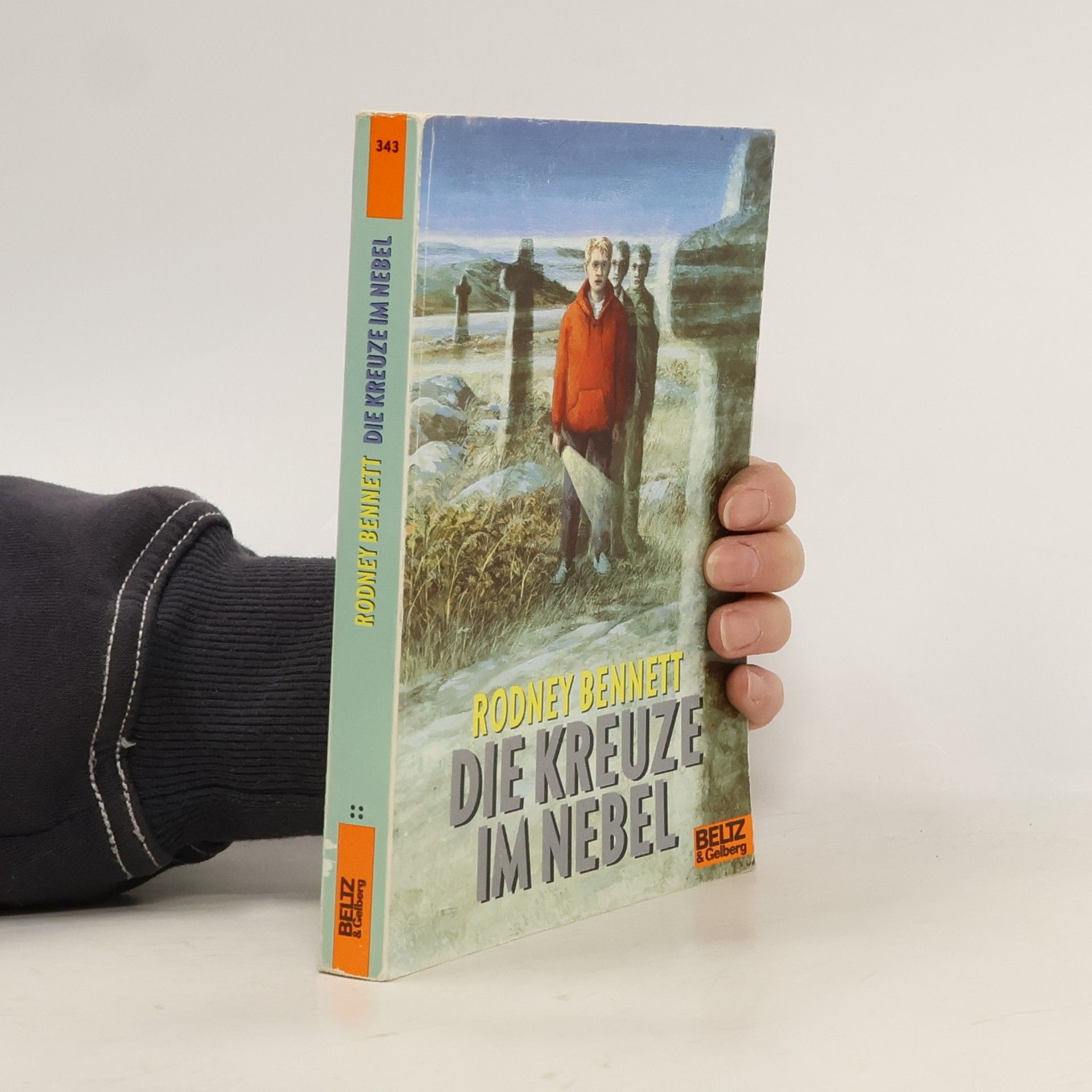 Rodney Bennett Die Kreuze im Nebel