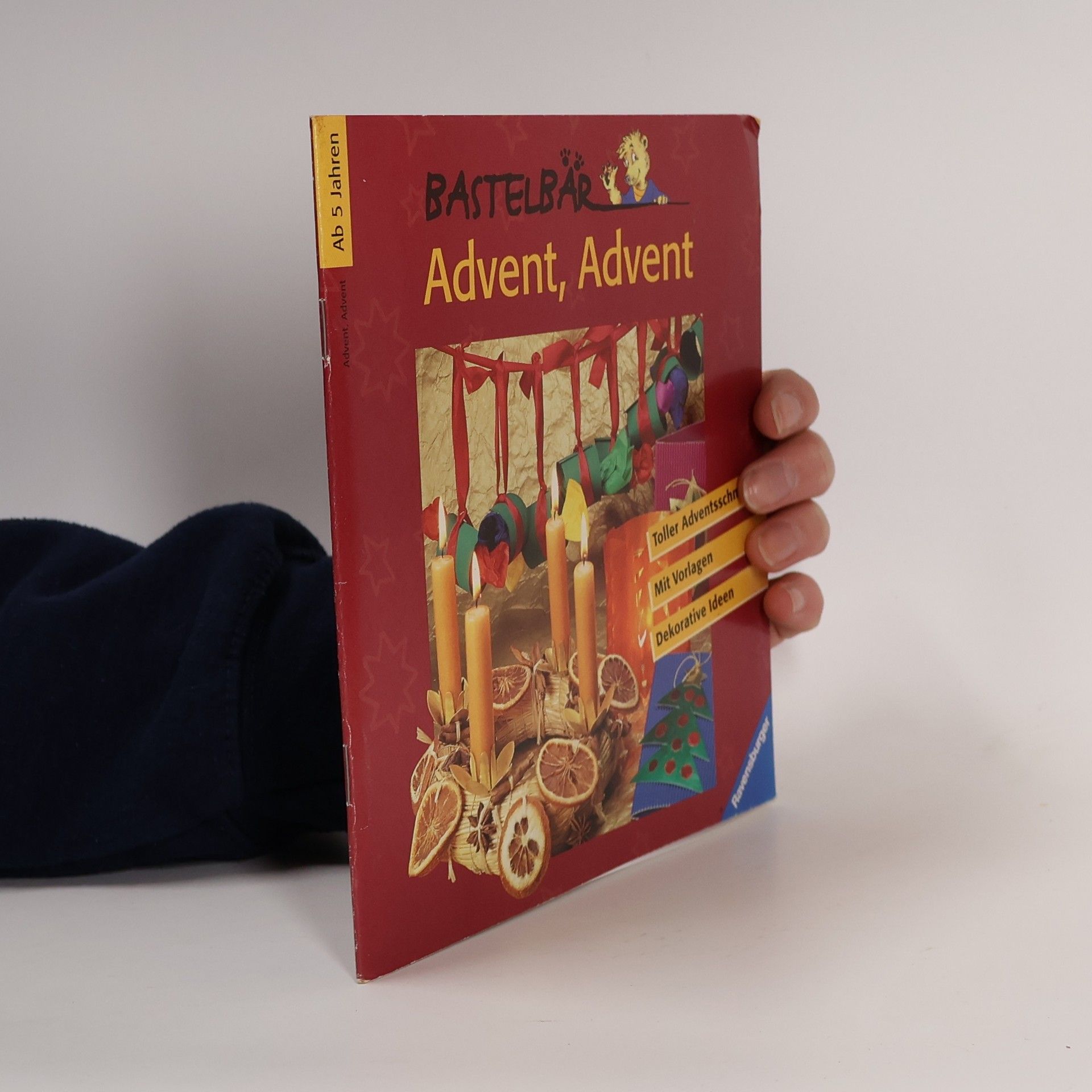 Auteurscollectief Advent, Advent