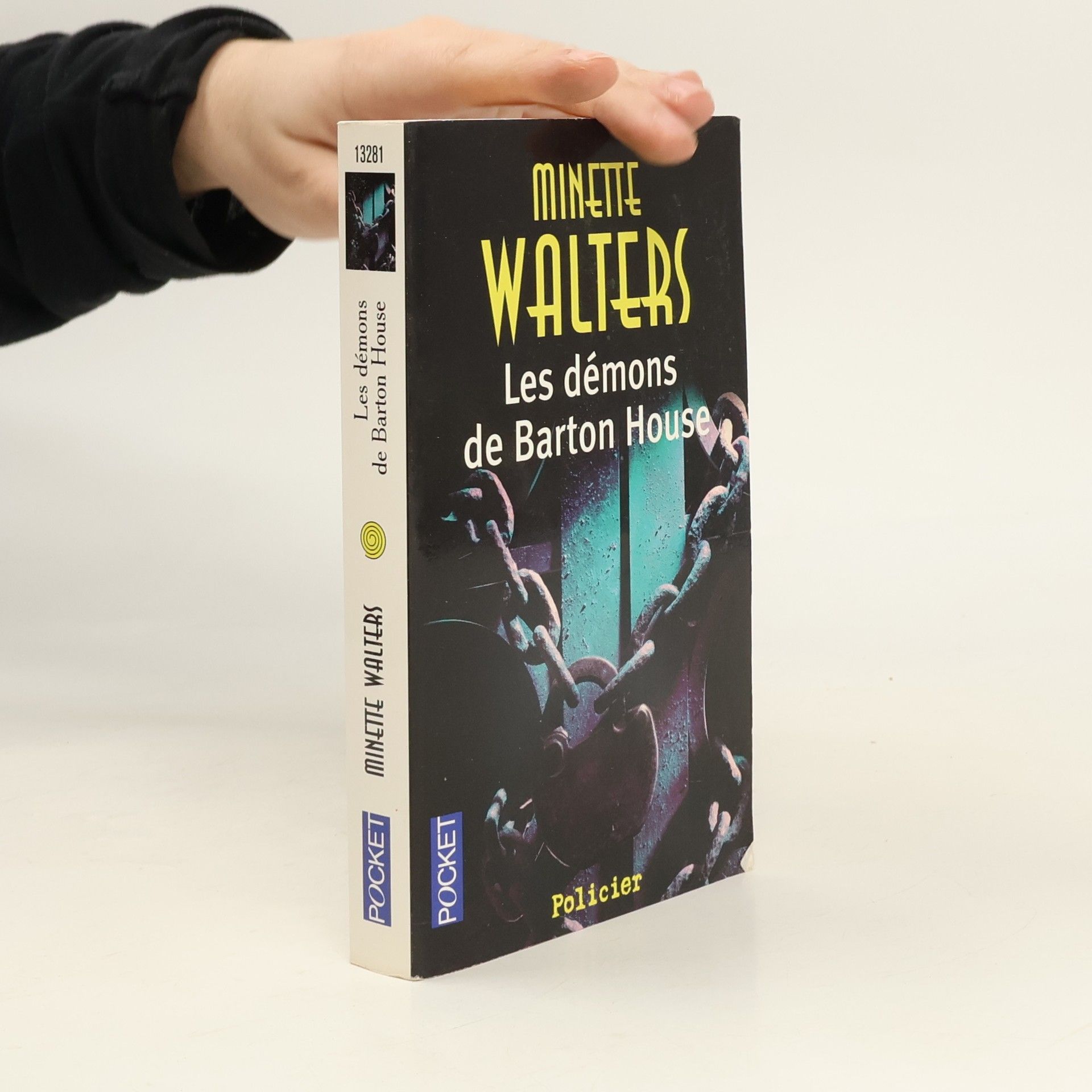 Minette Walter Les démons de Barton House