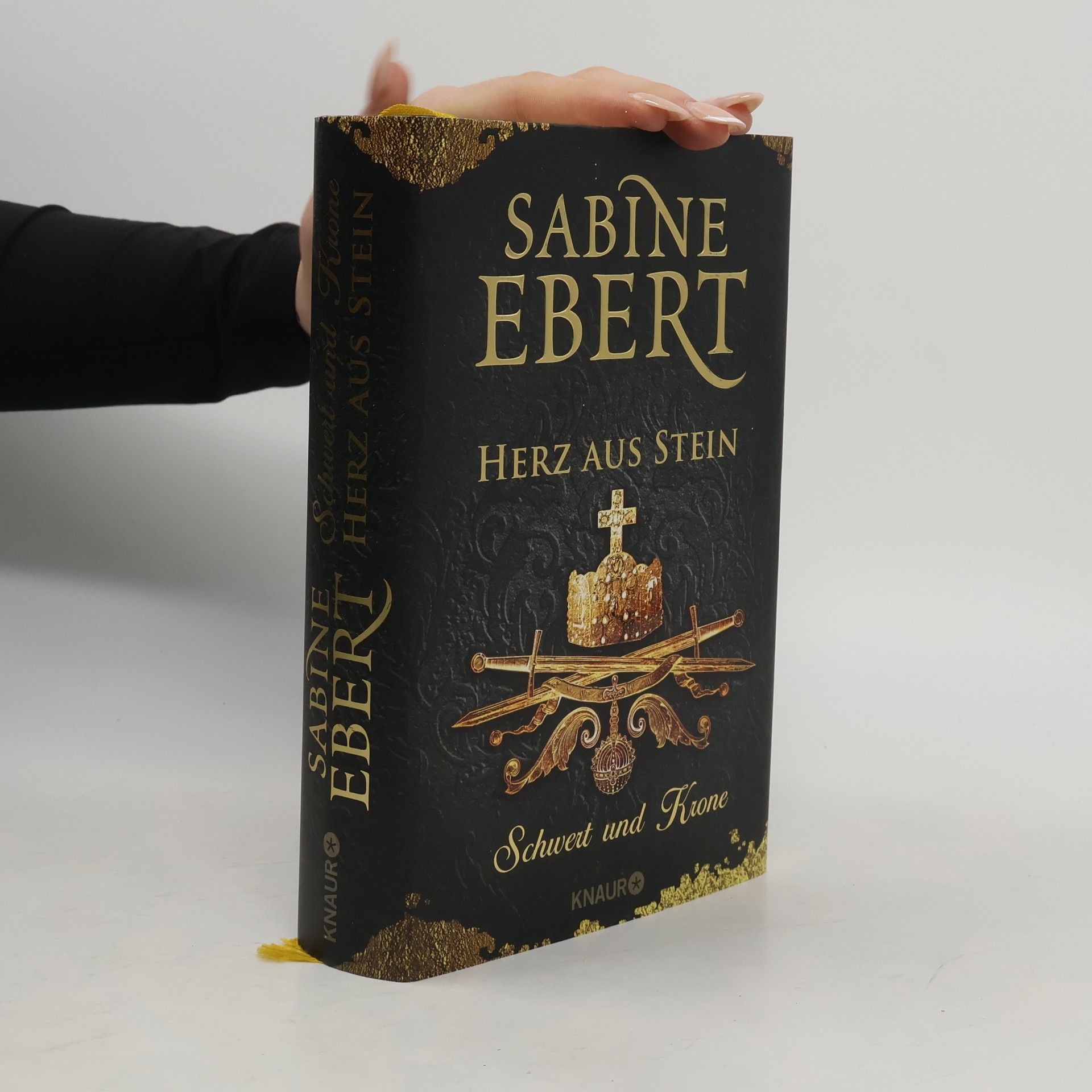 Sabine Ebert Herz aus Stein