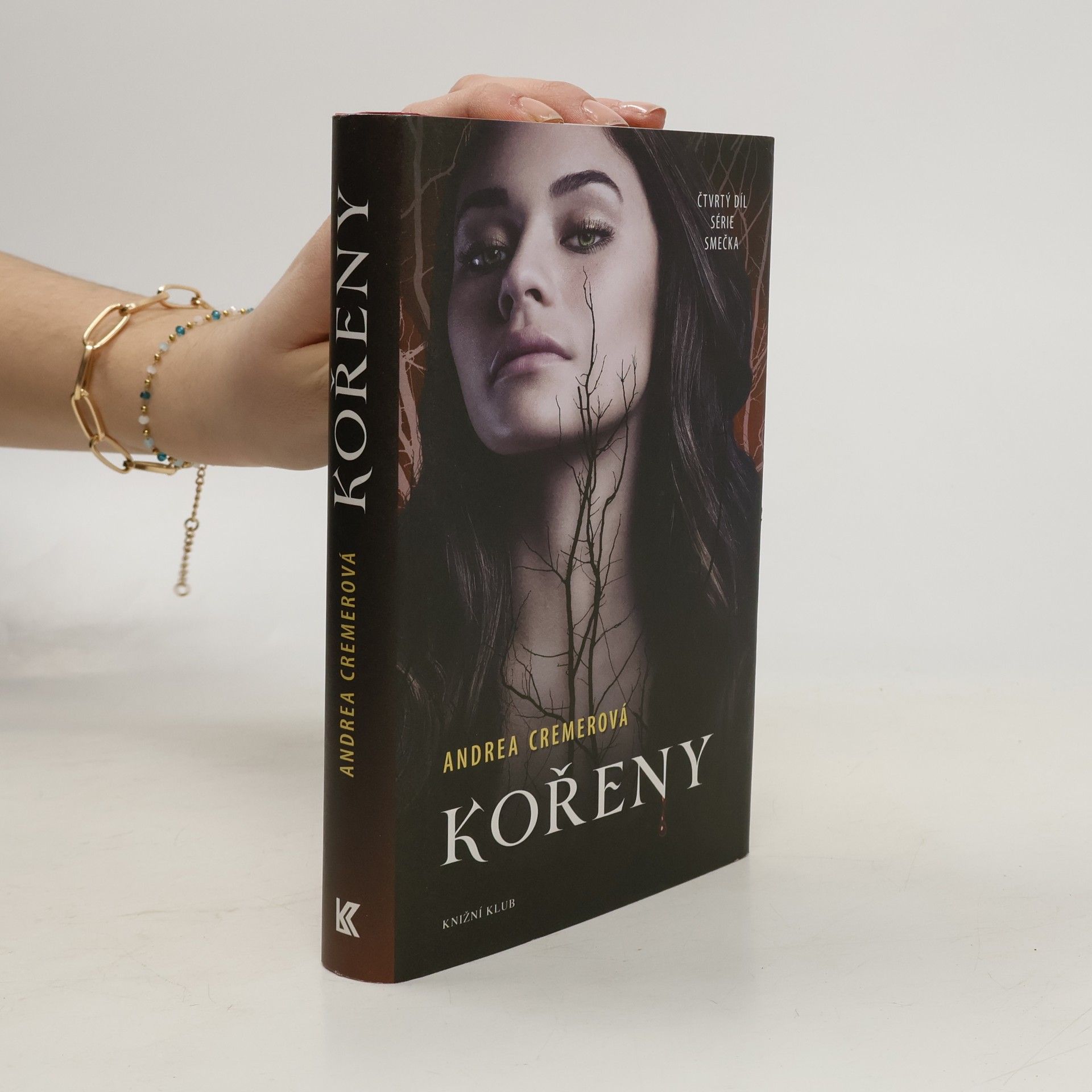 Andrea R. Cremer Kořeny