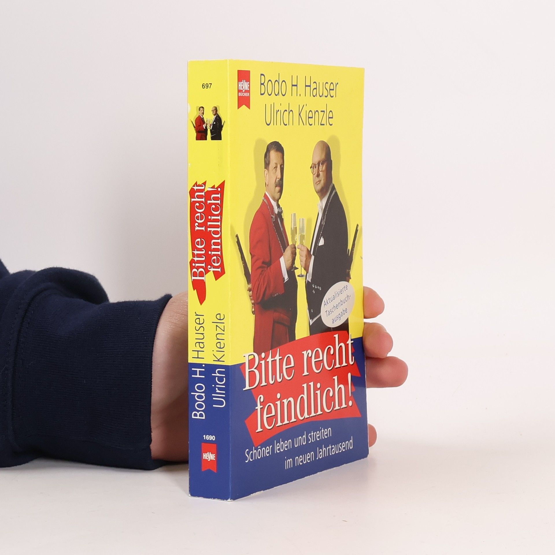 Bitte recht feindlich!