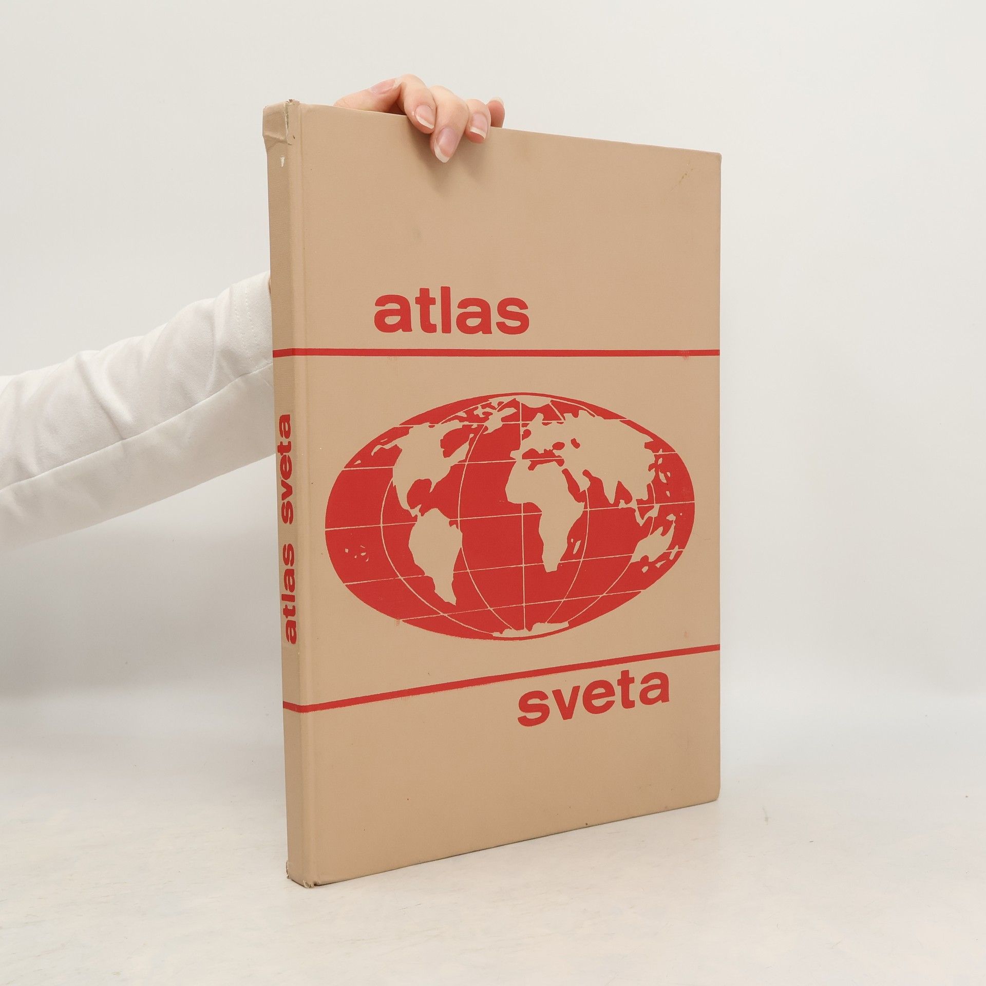 AA.VV. Atlas sveta