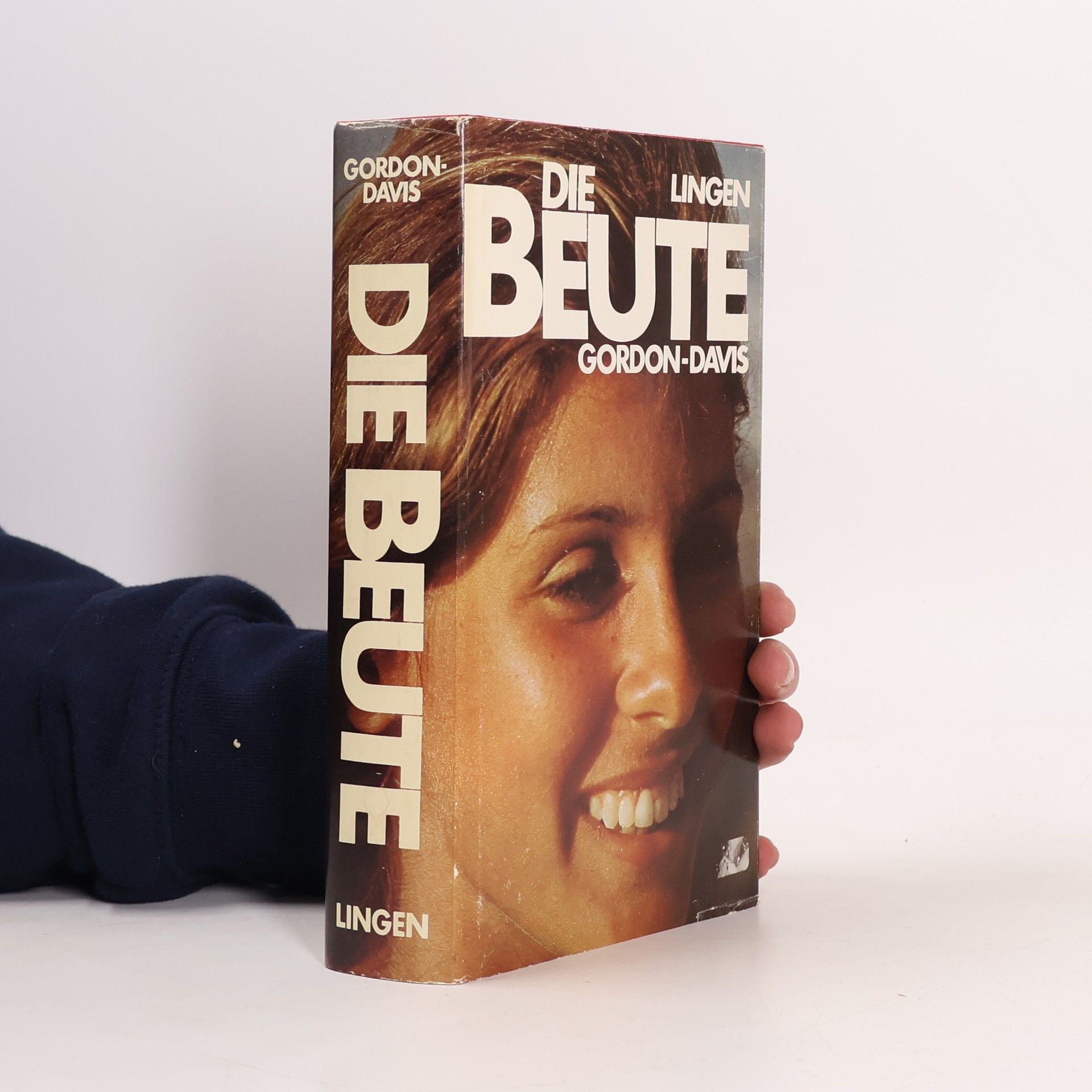 John Cordon Davis Die Beute