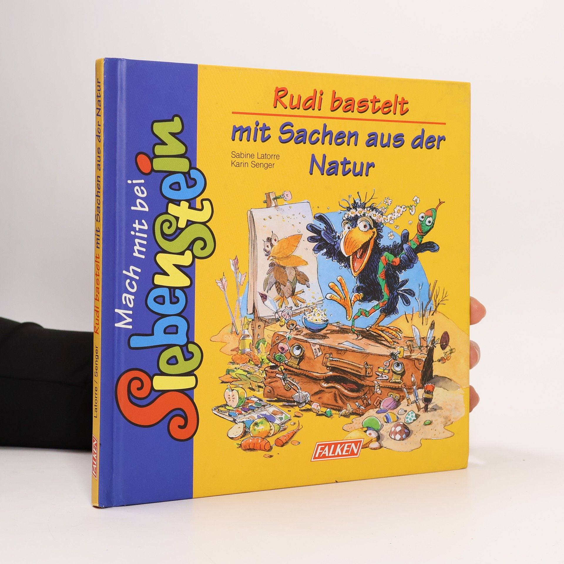 Rudi bastelt mit Sachen aus der Natur