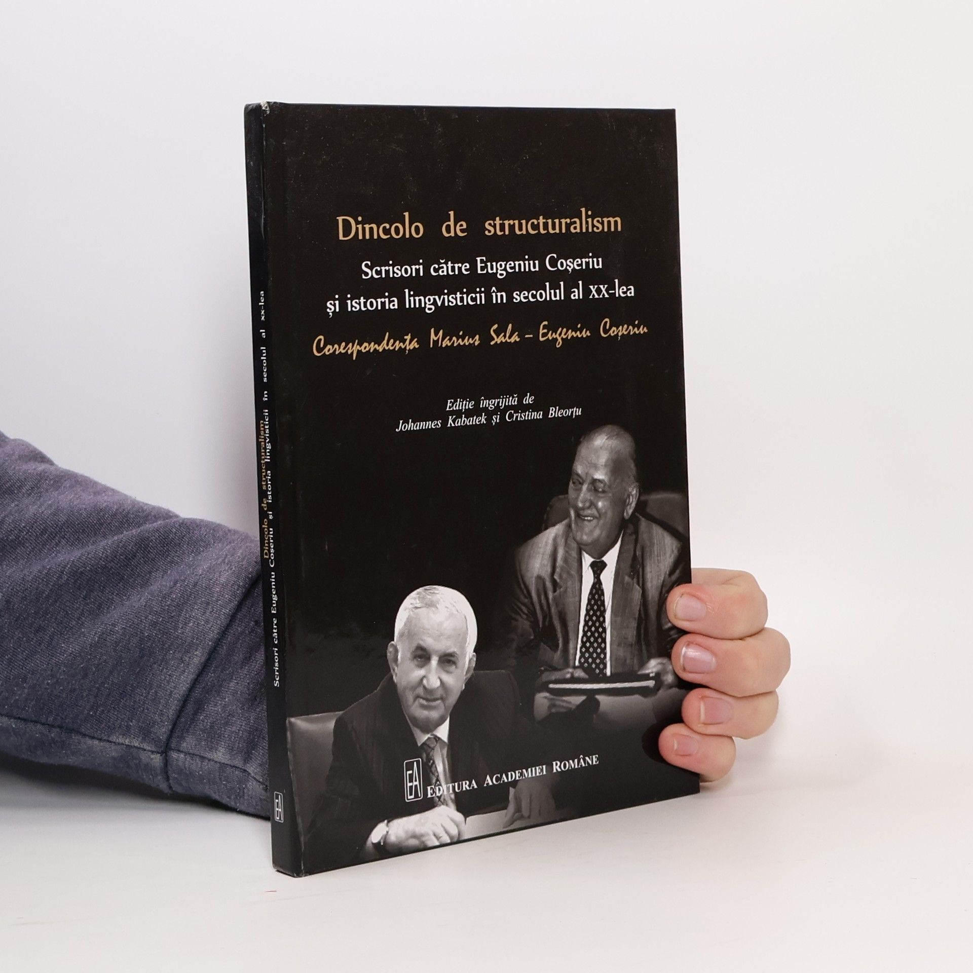 Dincolo de structuralism