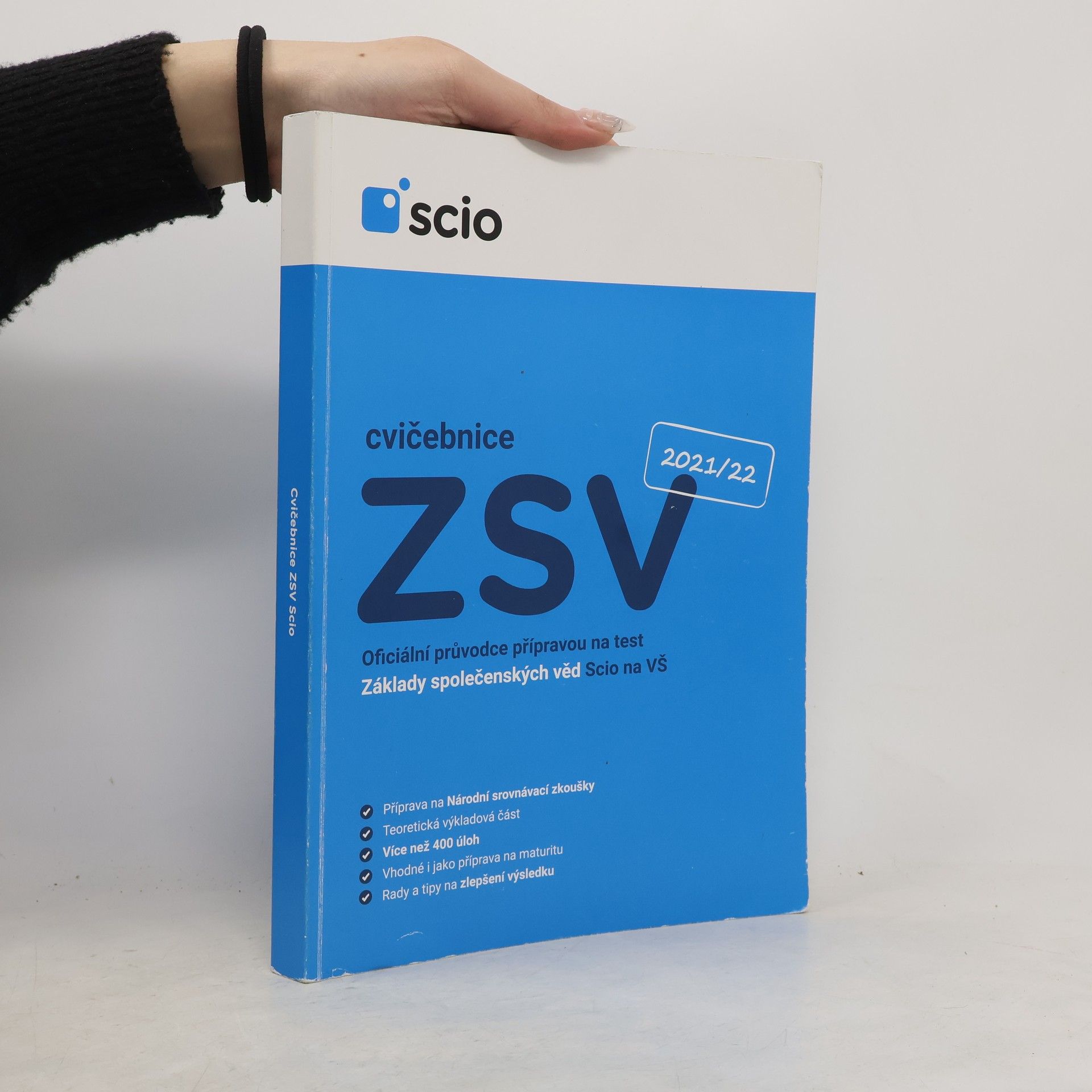 Collectif d'auteurs Cvičebnice ZSV : komplexní příprava na test Základy společenských věd