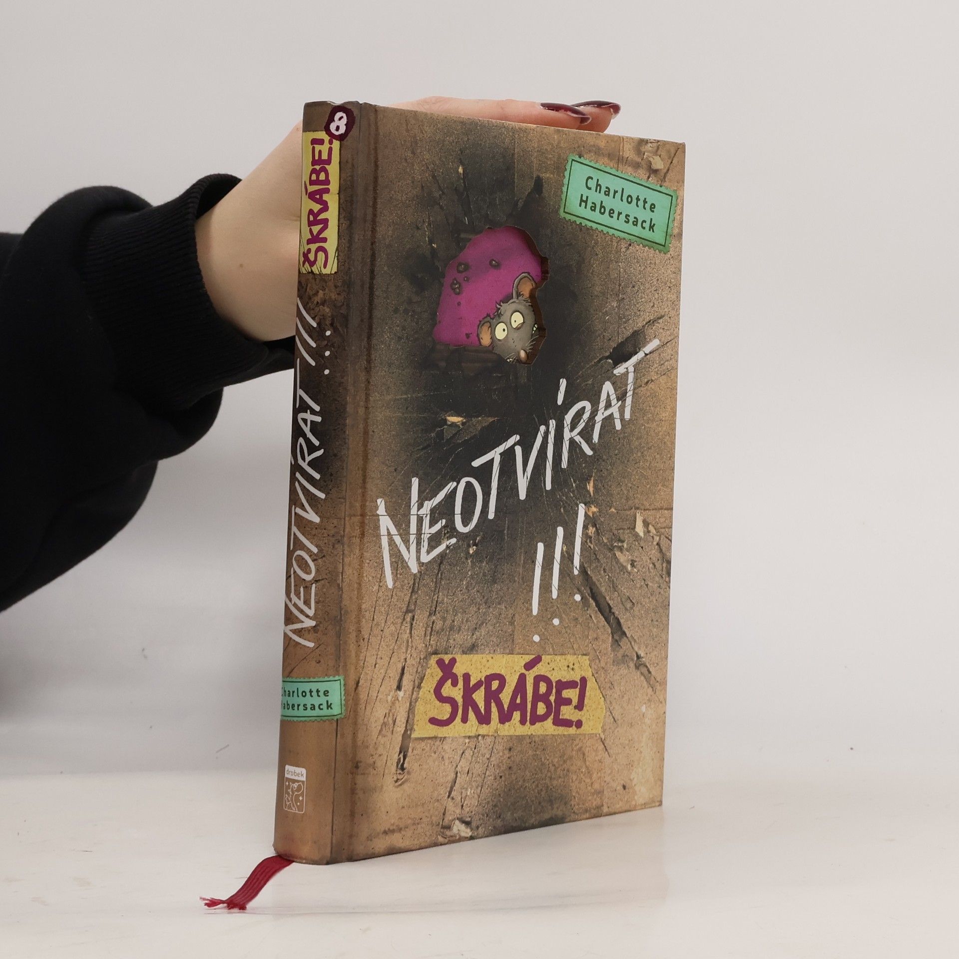 Charlotte Habersack Neotvírat!!!. Škrábe!