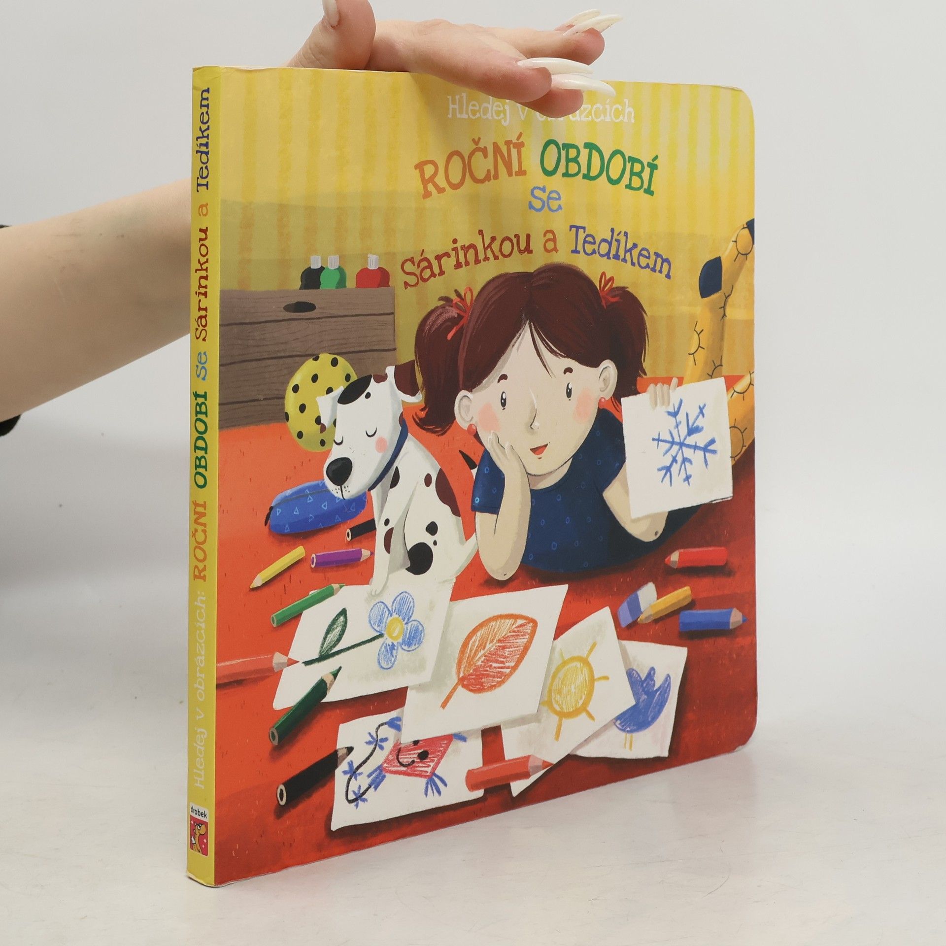 Lucie Sobelová Roční období se Sárinkou a Tedíkem : hledej v obrázcích