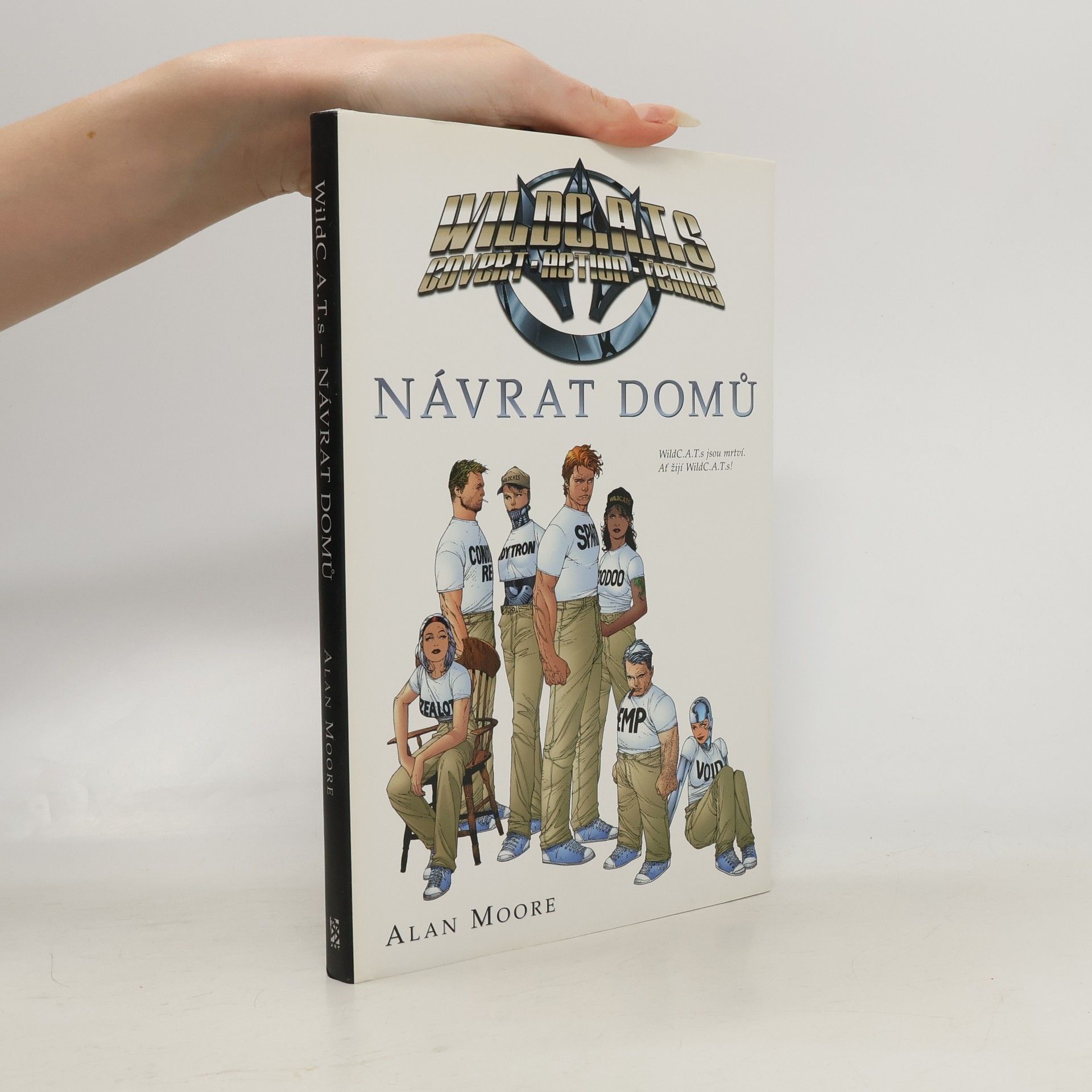 Návrat domů. WildC.A.T.s