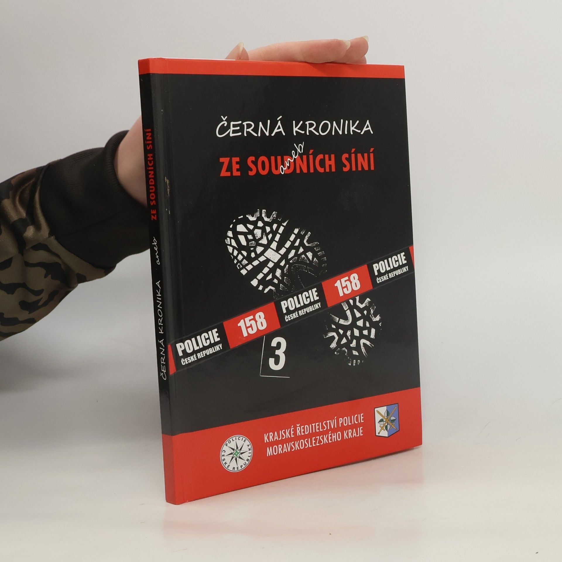 Roman Pokorný Černá kronika, aneb, Ze soudních síní