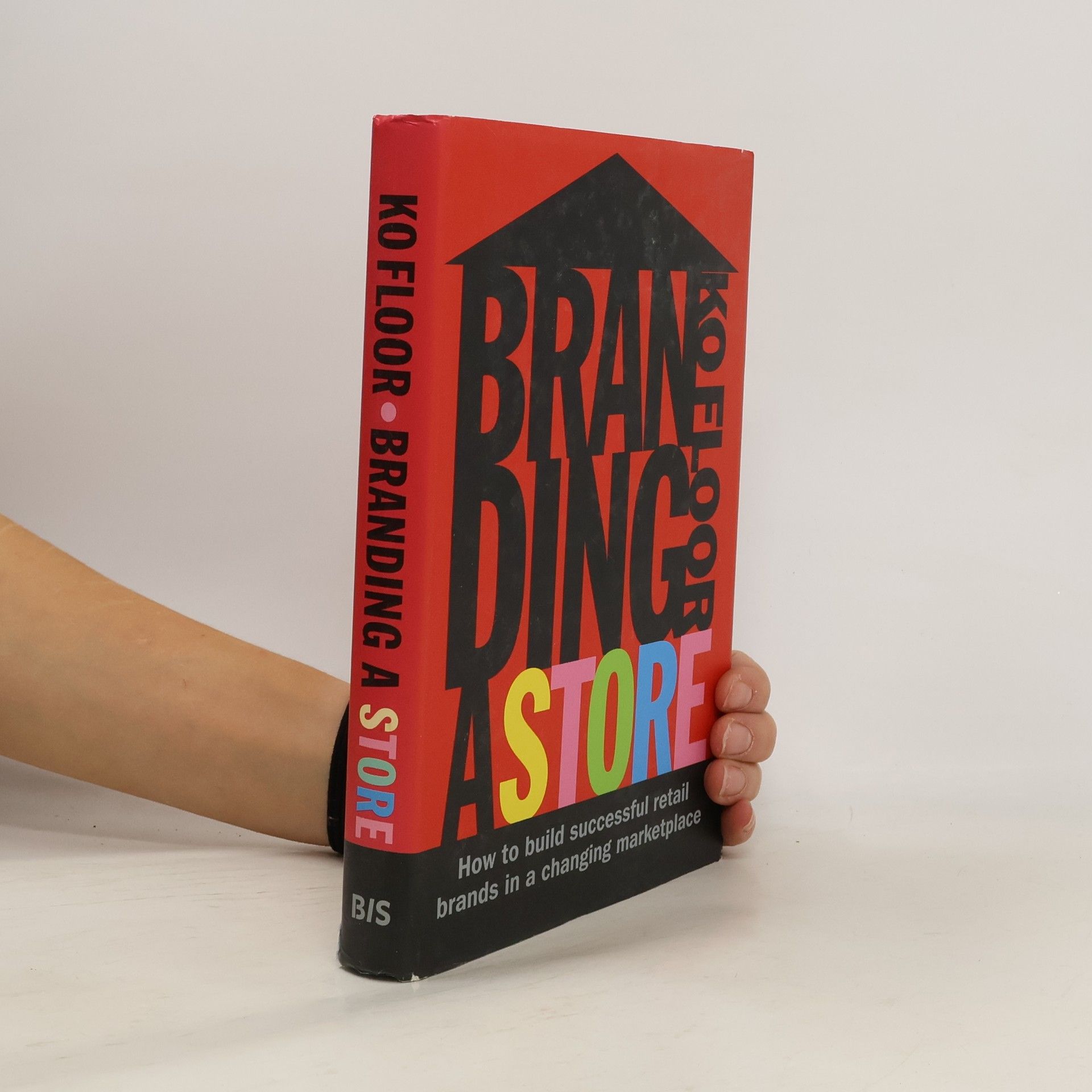 Ko Floor Branding a Store