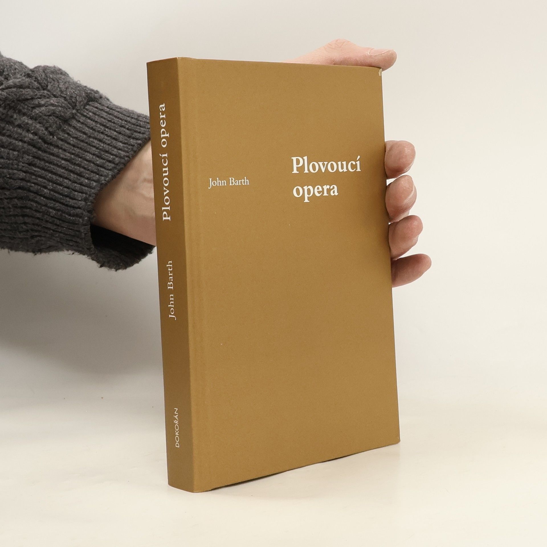 John Barth Plovoucí opera
