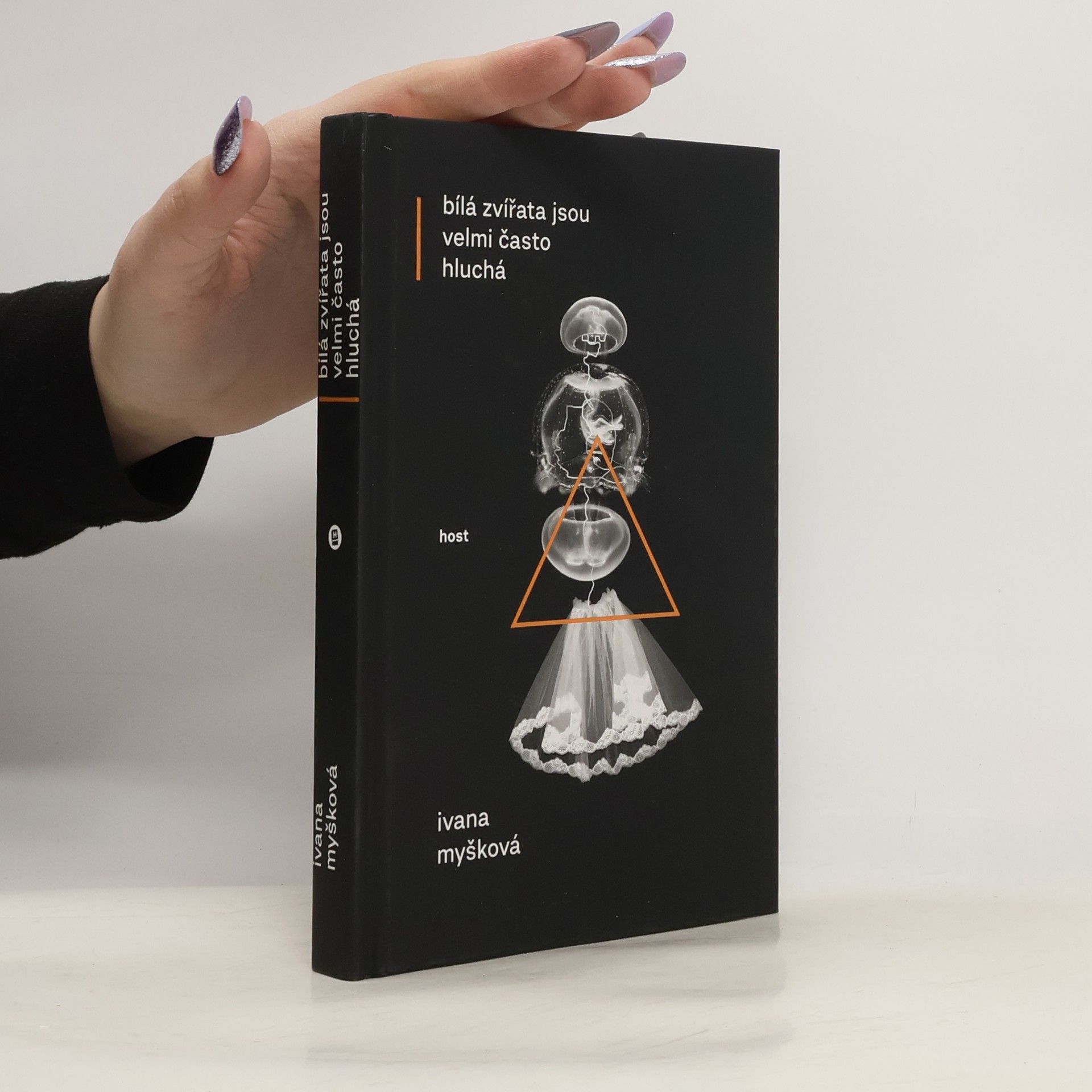 Ivana Myšková Bílá zvířata jsou velmi často hluchá