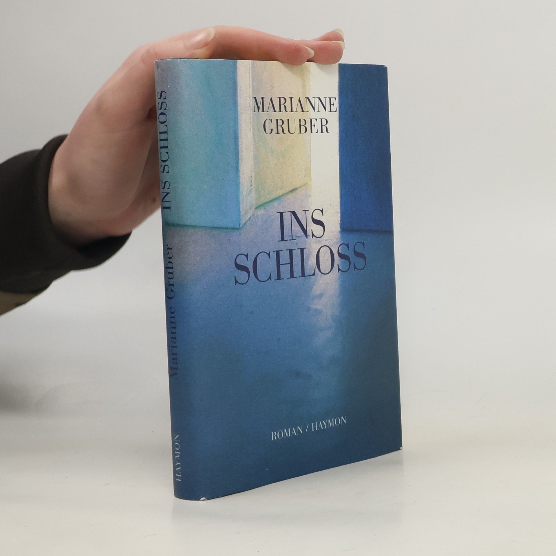 Marianne Gruber Ins Schloss