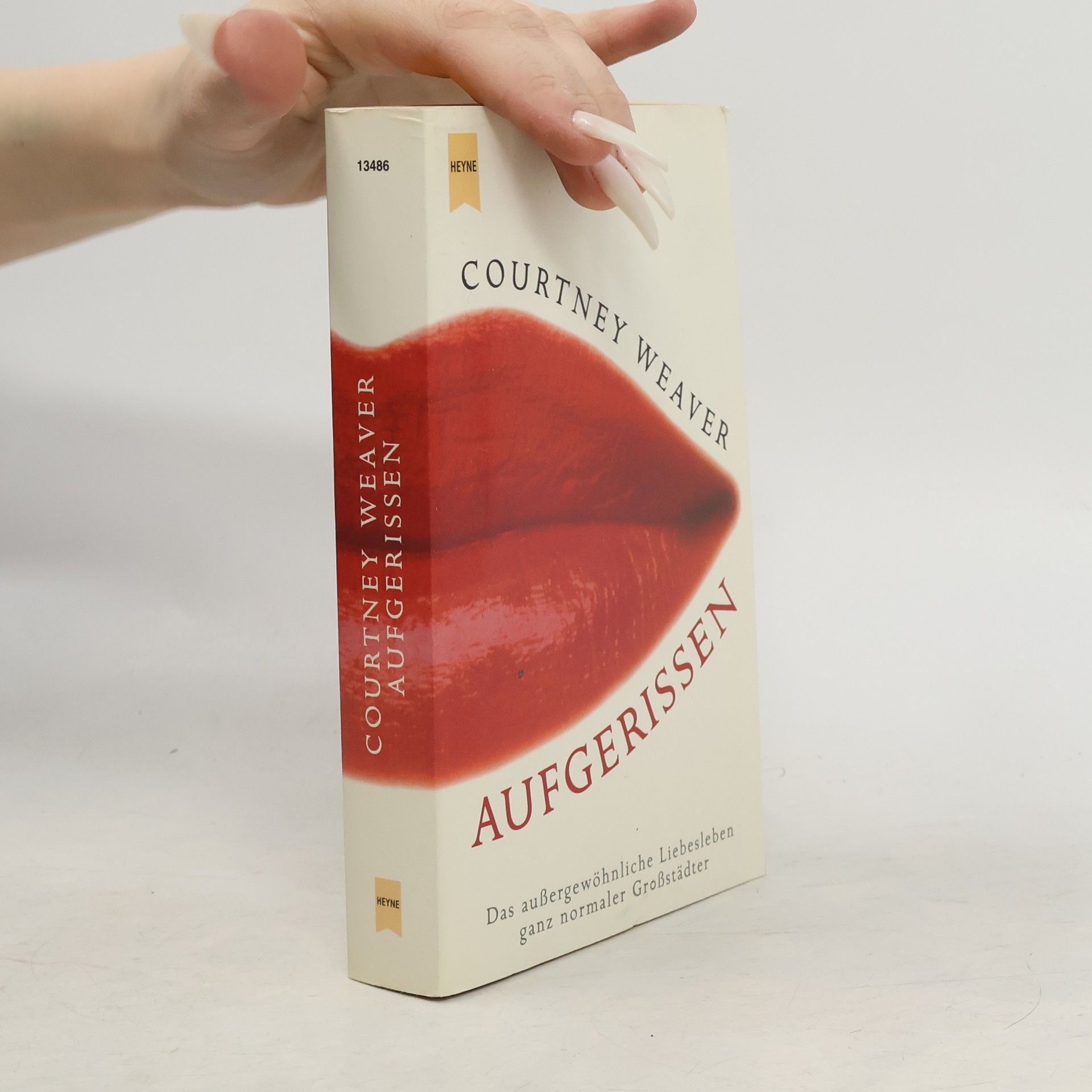 Courtney Weaver Aufgerissen