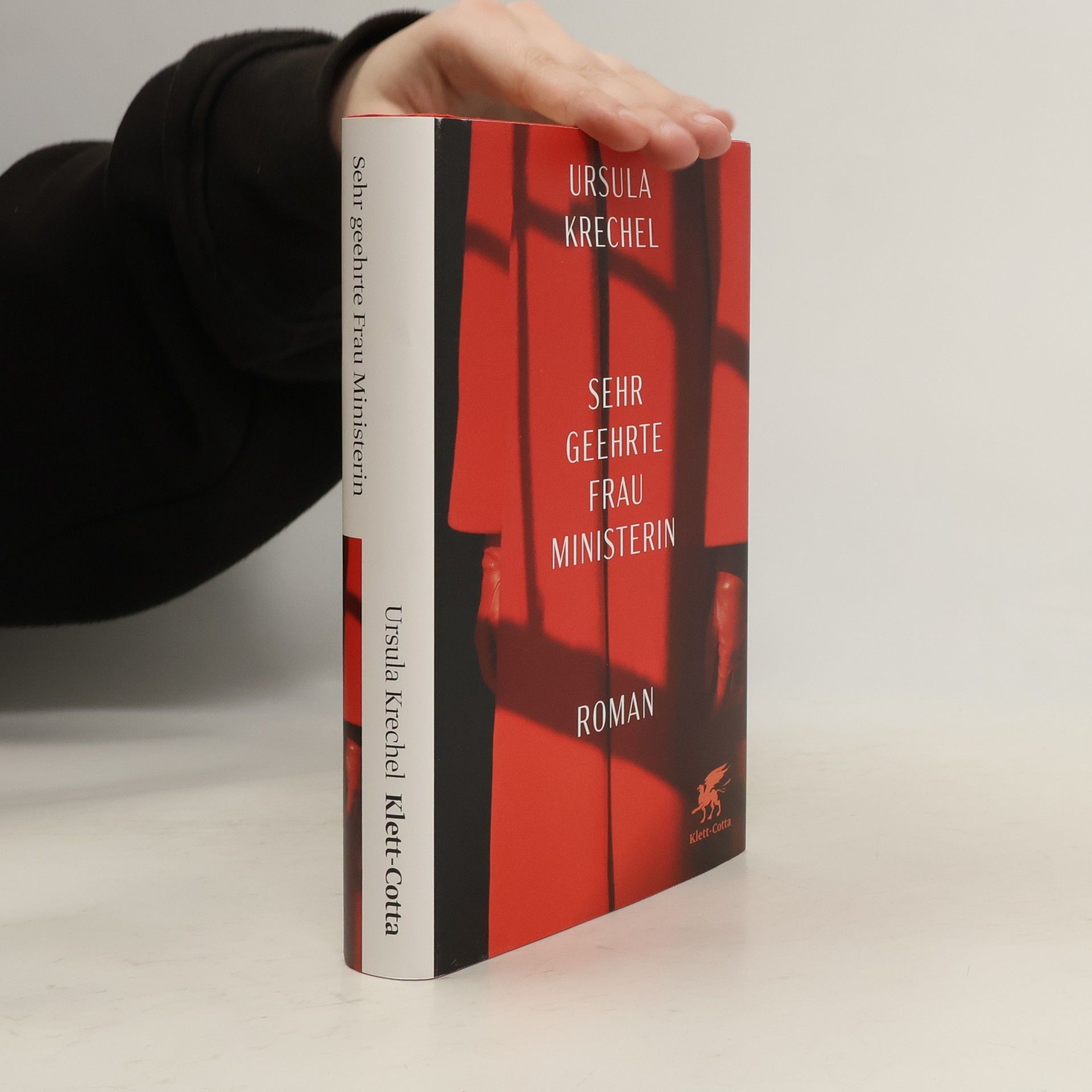 Sehr geehrte Frau Ministerin