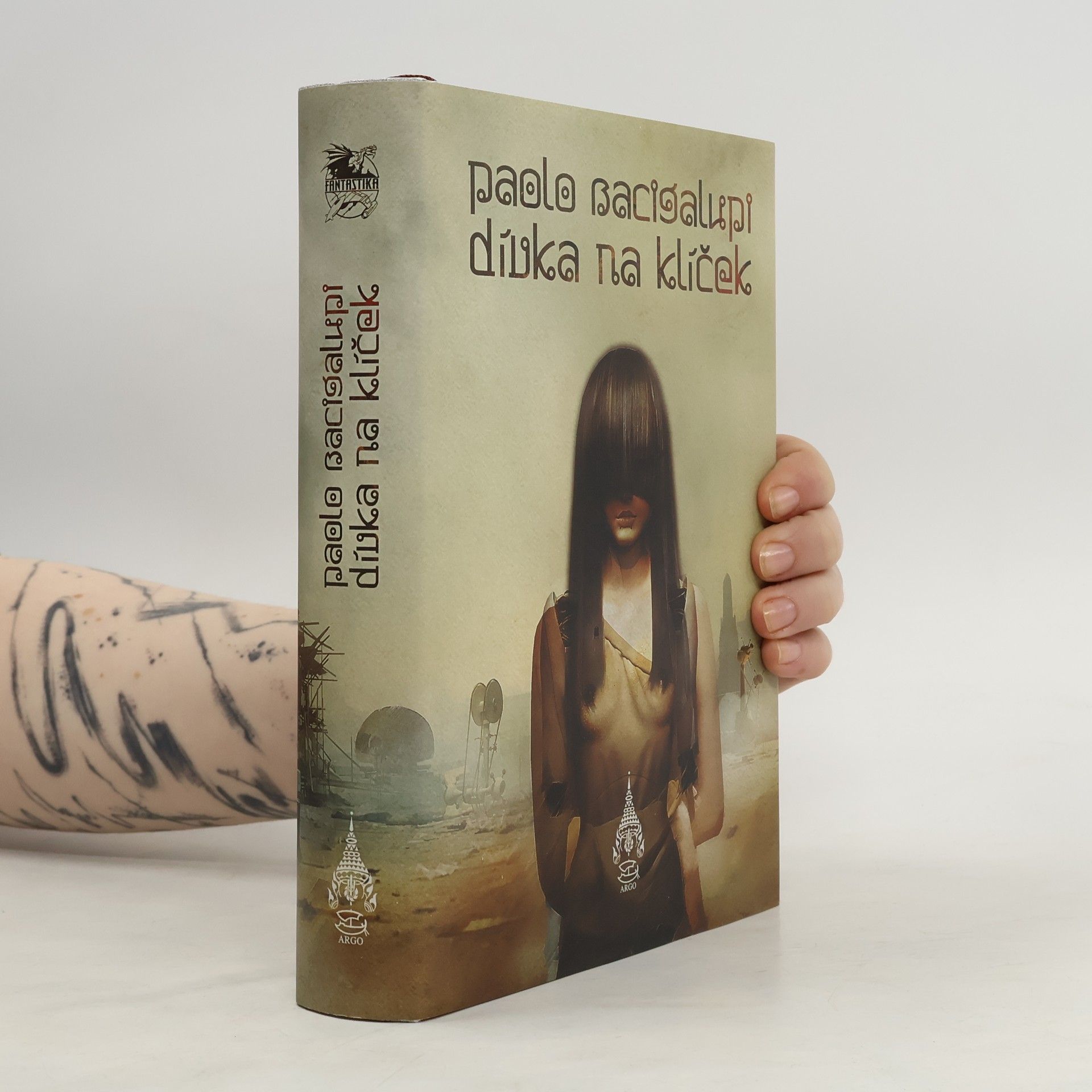 Paolo Bacigalupi Dívka na klíček