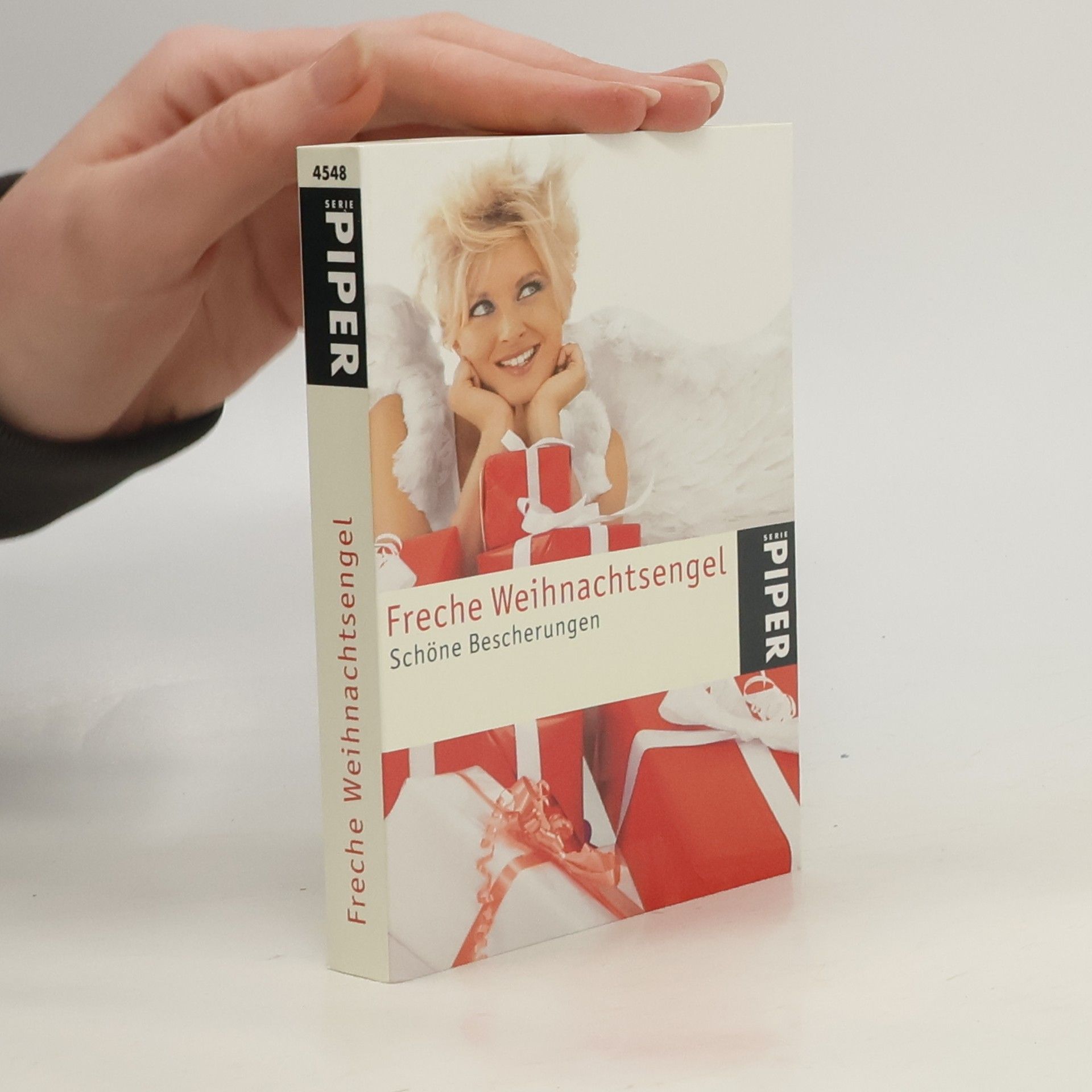 Freche Weihnachtsengel