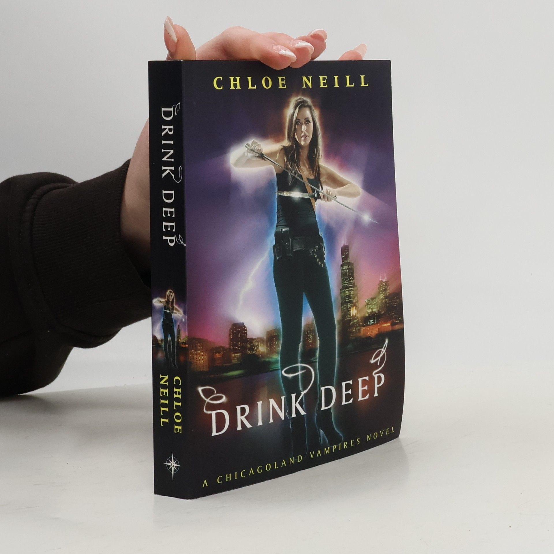 Chloe Neill Drink Deep