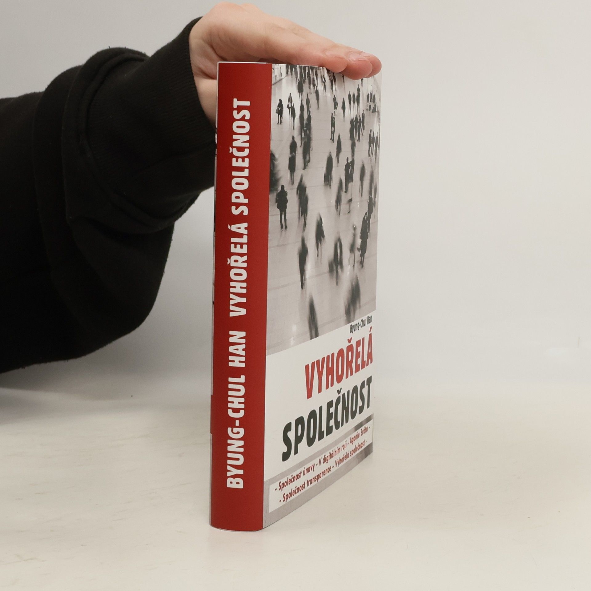 Han Byung Chul Vyhořelá společnost