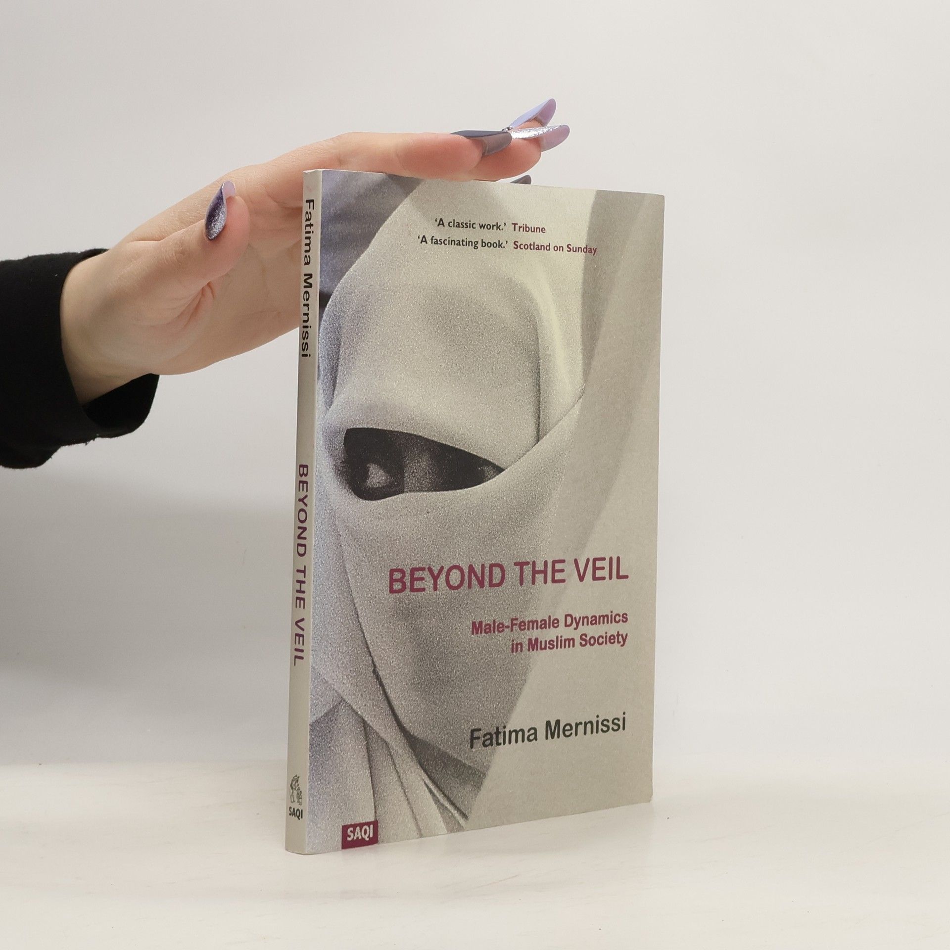 Fatima Mernissi Beyond the Veil