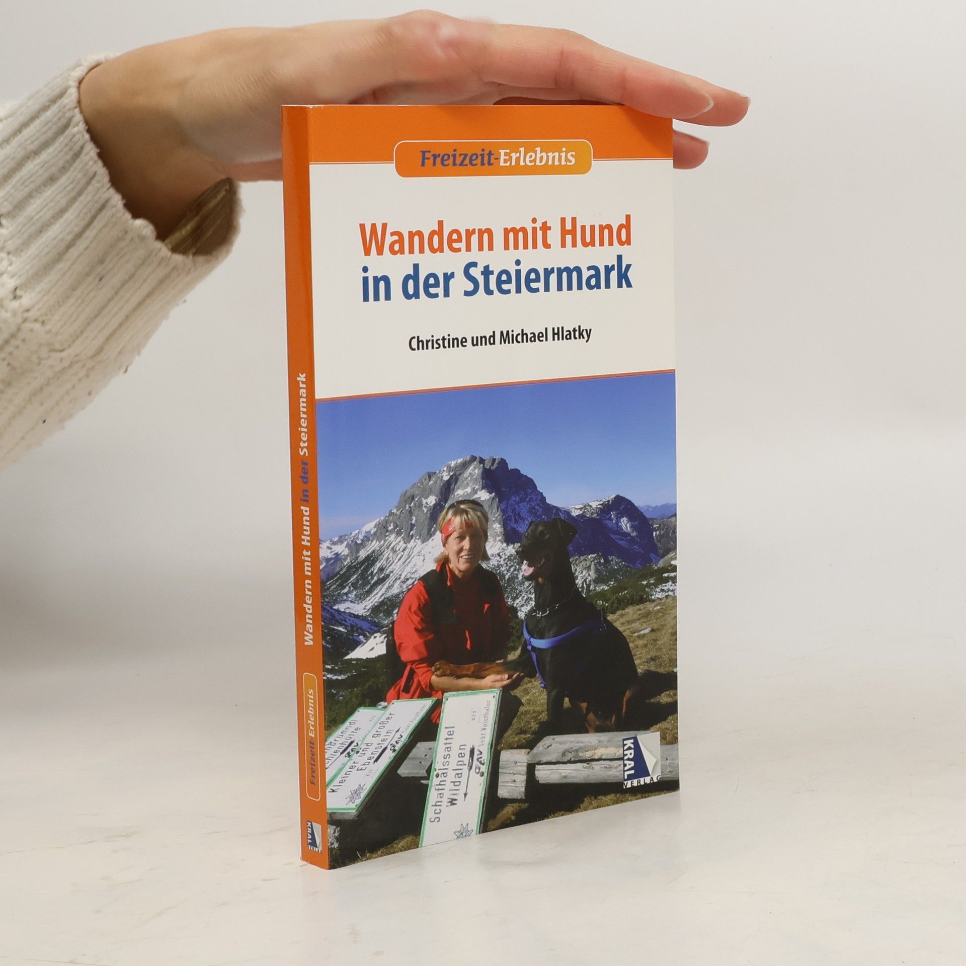 Christine Hlatky Wandern mit Hund in der Steiermark