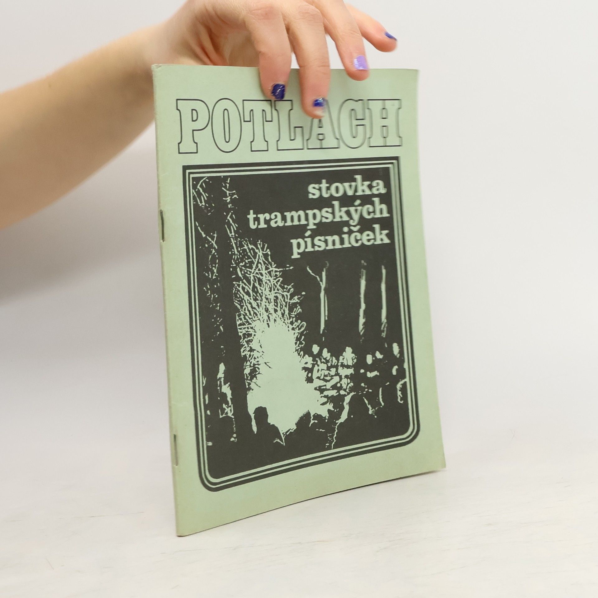 Autorenkollektiv Potlach. Stovka trampských písniček