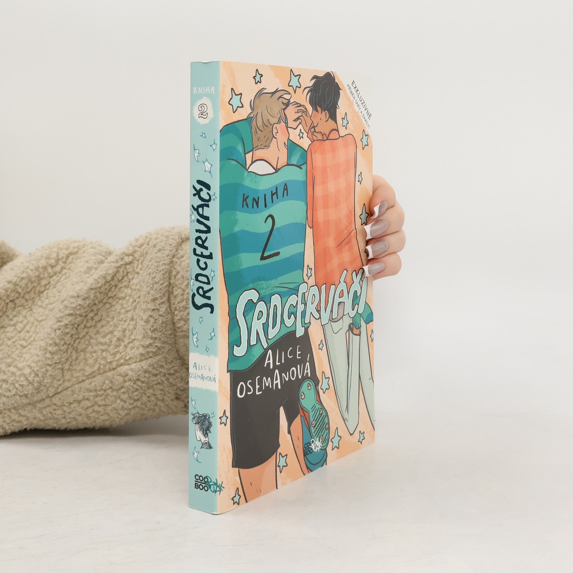 Alice Oseman Srdcerváči : kniha druhá