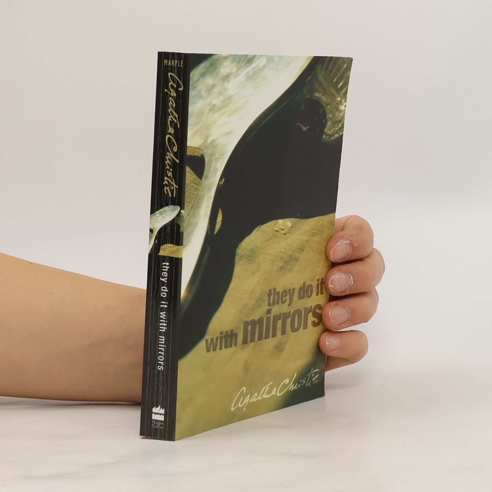 Agatha Christie They do it with mirrors