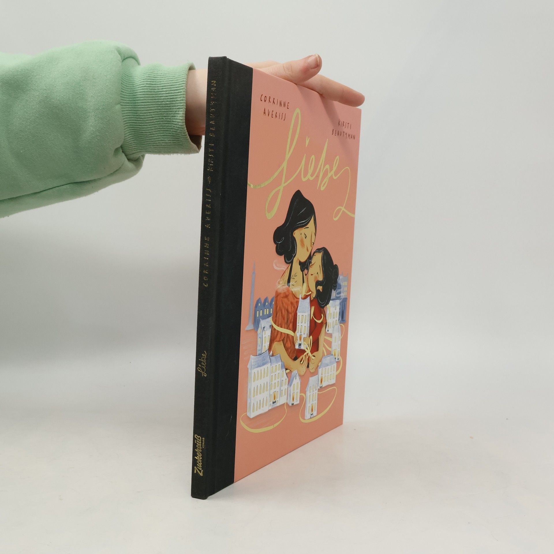 Corrinne Averiss Liebe