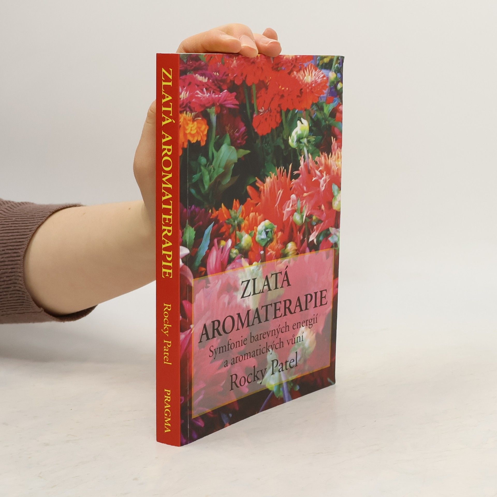 Zlatá aromaterapie: Symfonie barevných energií a aromatických vůní