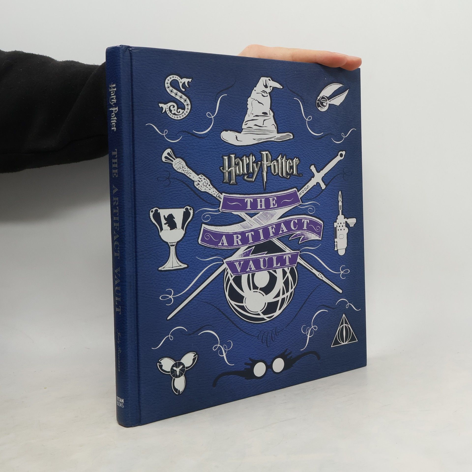Harry Potter - The Artifact Vault