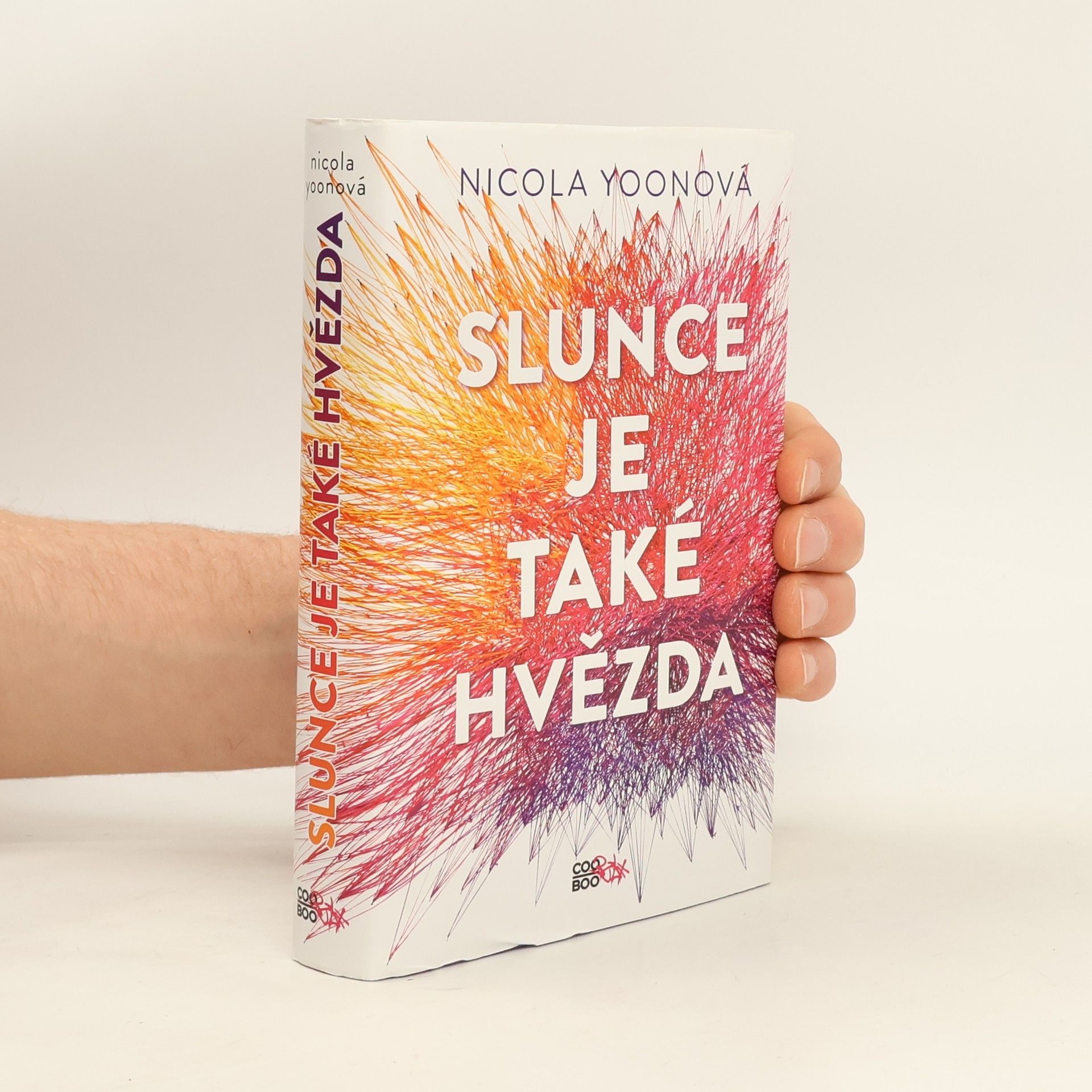 Nicola Yoon Slunce je také hvězda