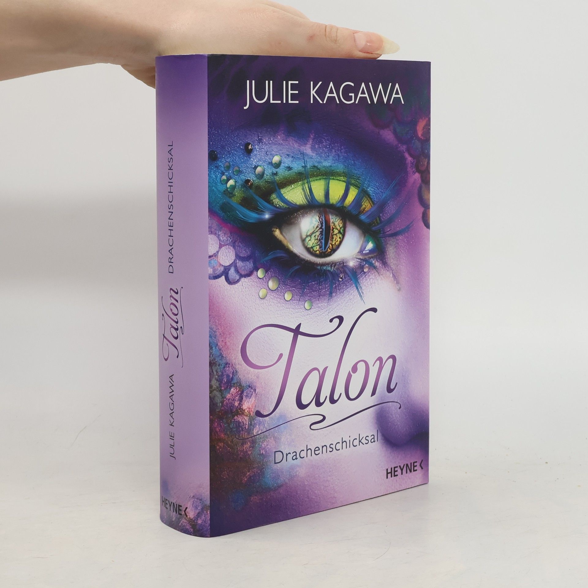 Julie Kagawa Drachenschicksal
