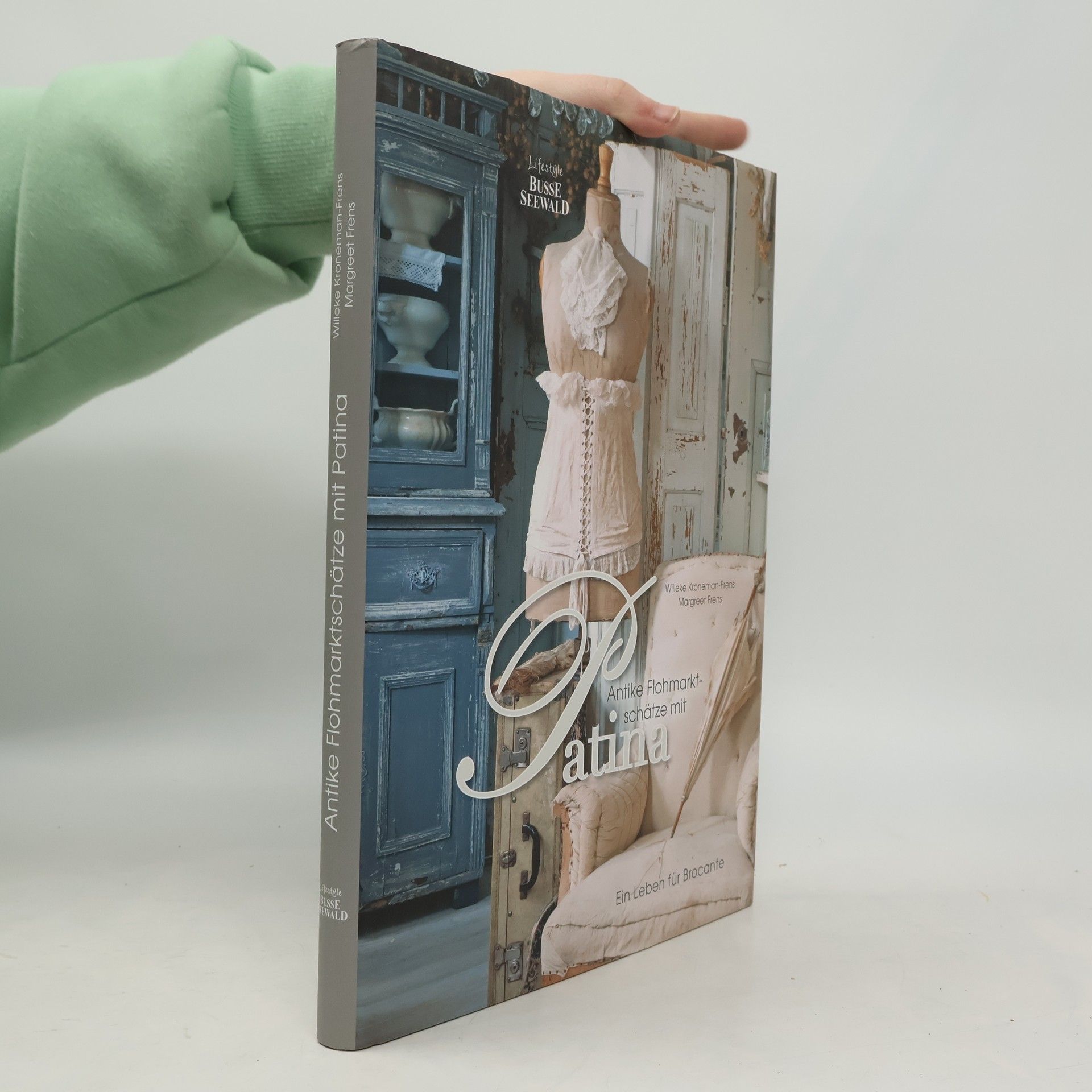 Kolektív autorov Antike Flohmarktschätze mit Patina