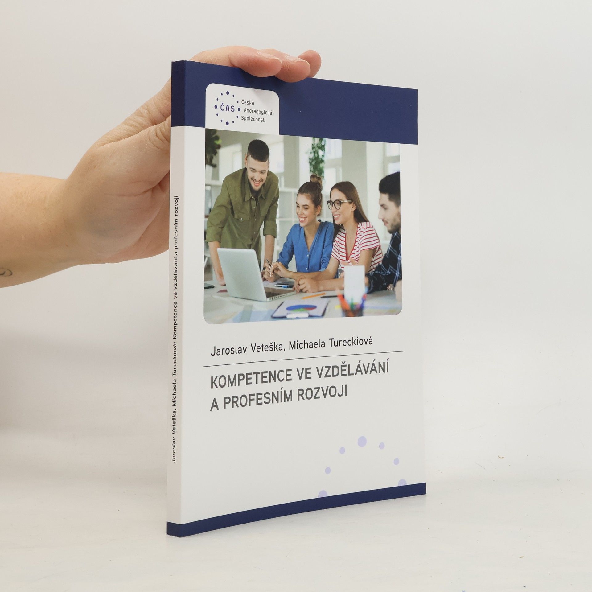 Kompetence ve vzdělávání a profesním rozvoji