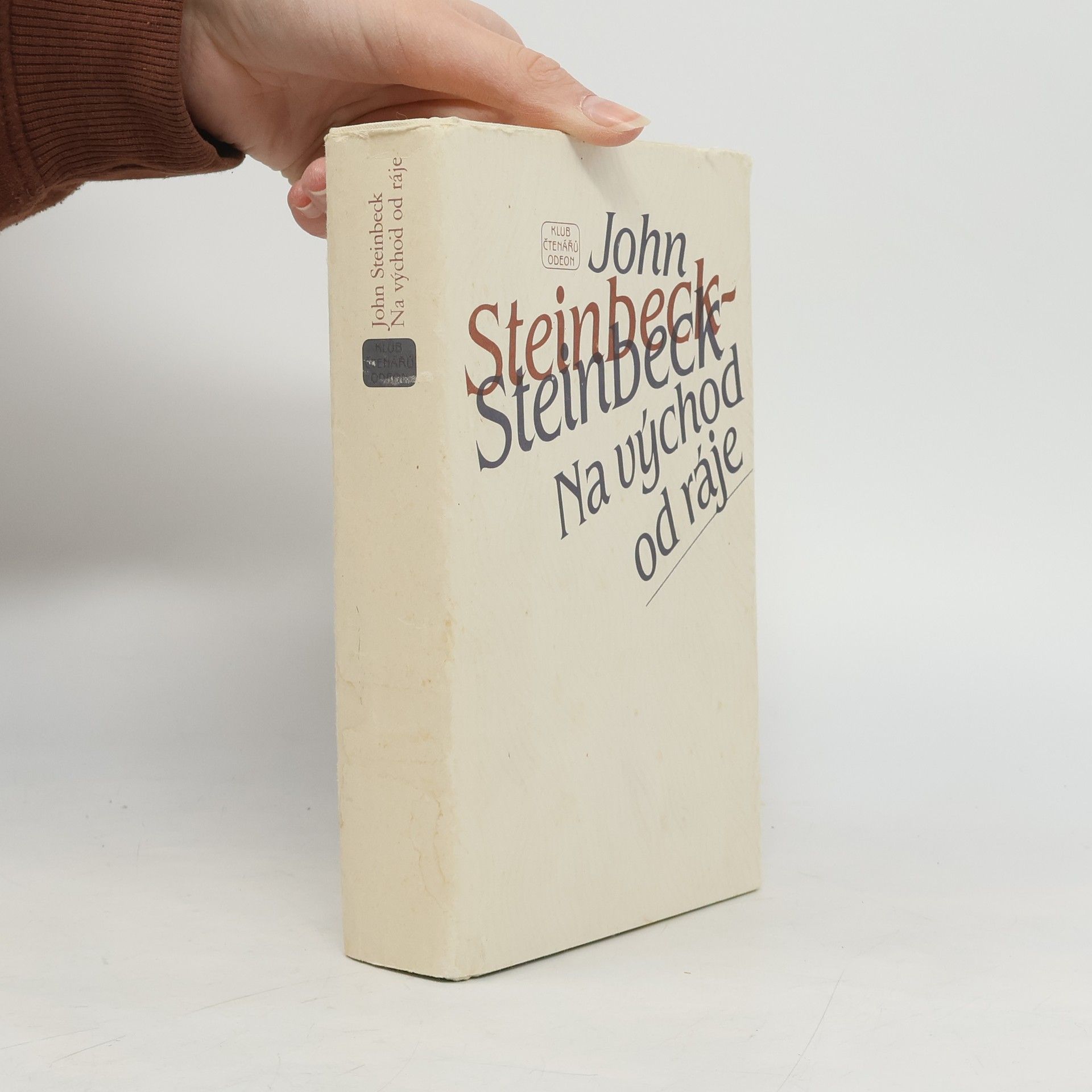 John Steinbeck Na východ od ráje