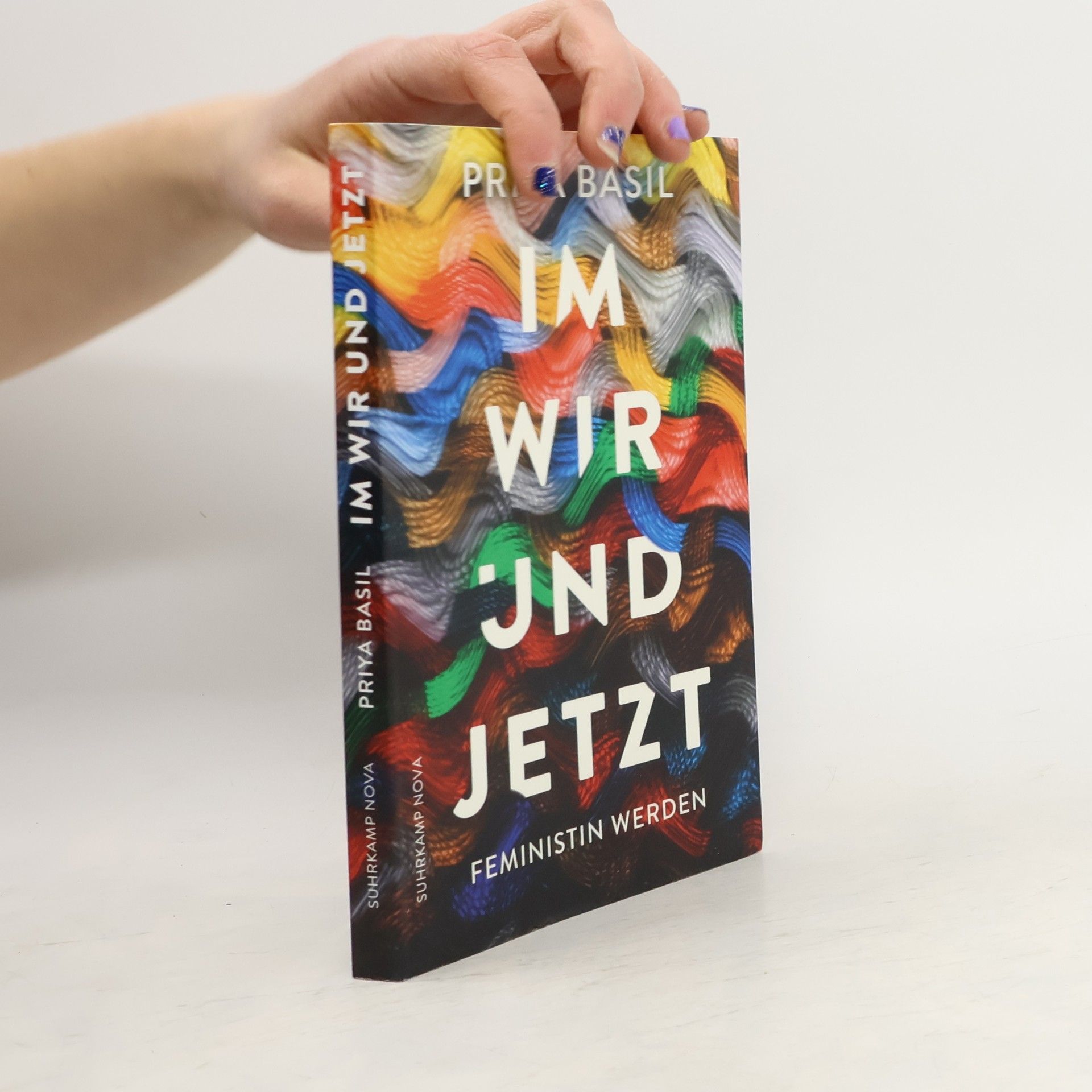 Priya Basil Im Wir und Jetzt