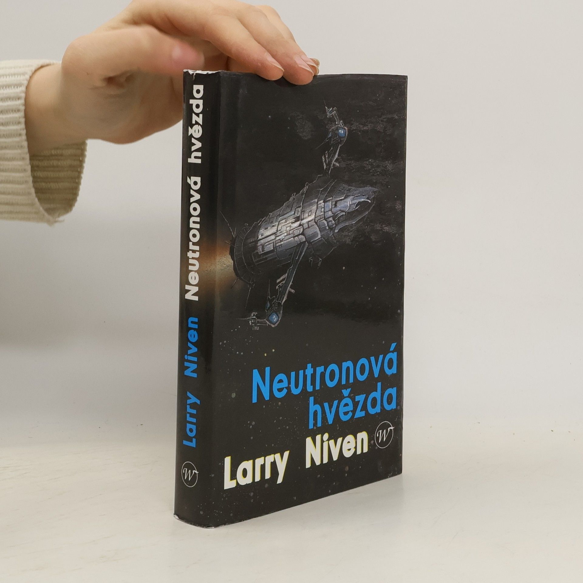 Larry Niven Neutronová hvězda